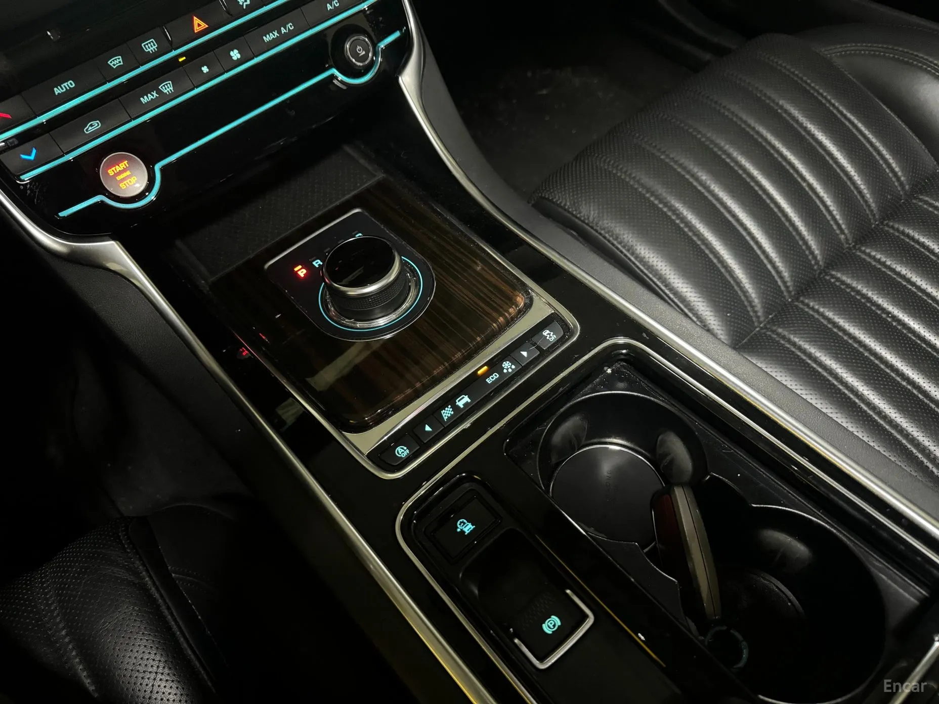 Jaguar XF (x260) превью 9