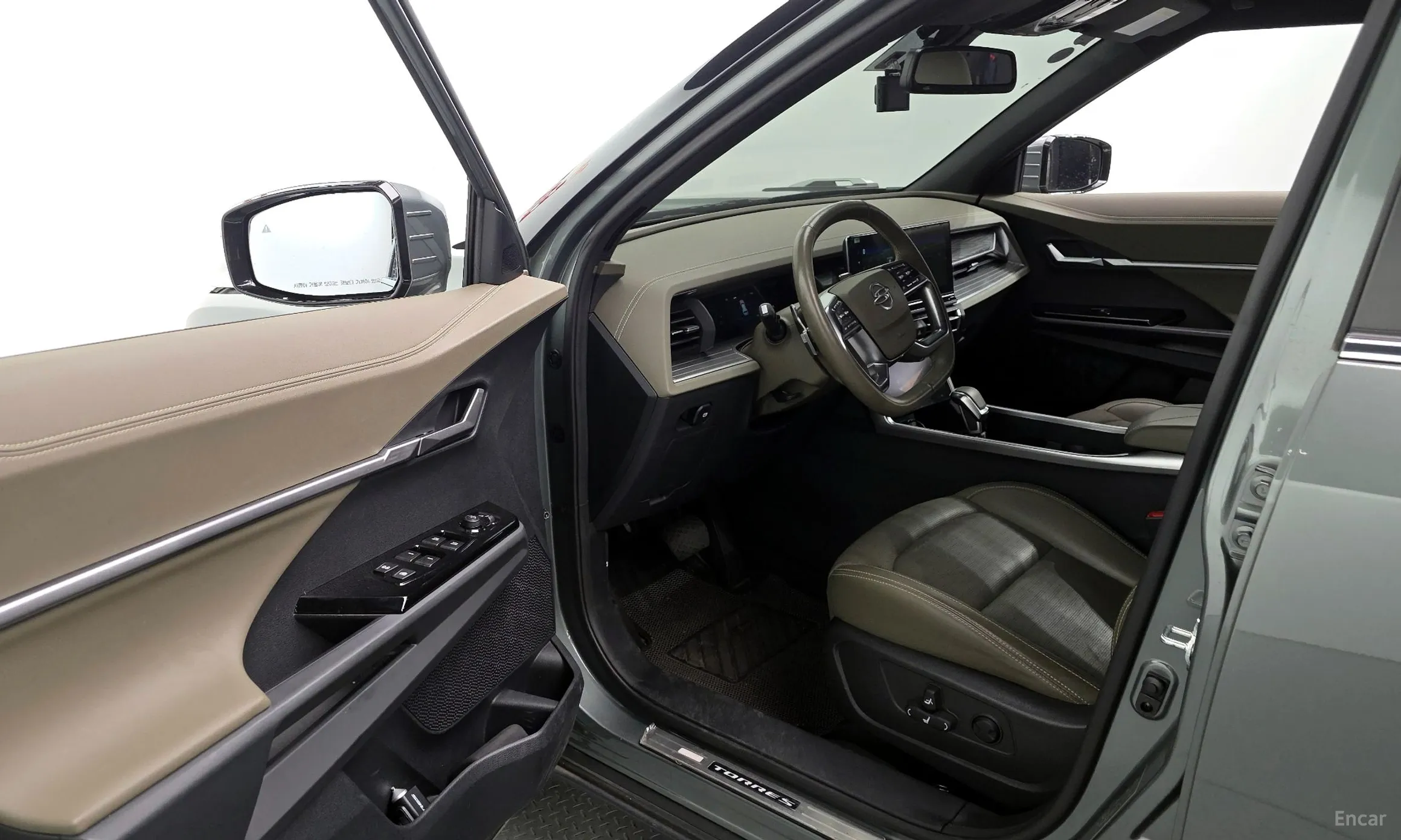 KG Mobility (SsangYong) Torres превью 10