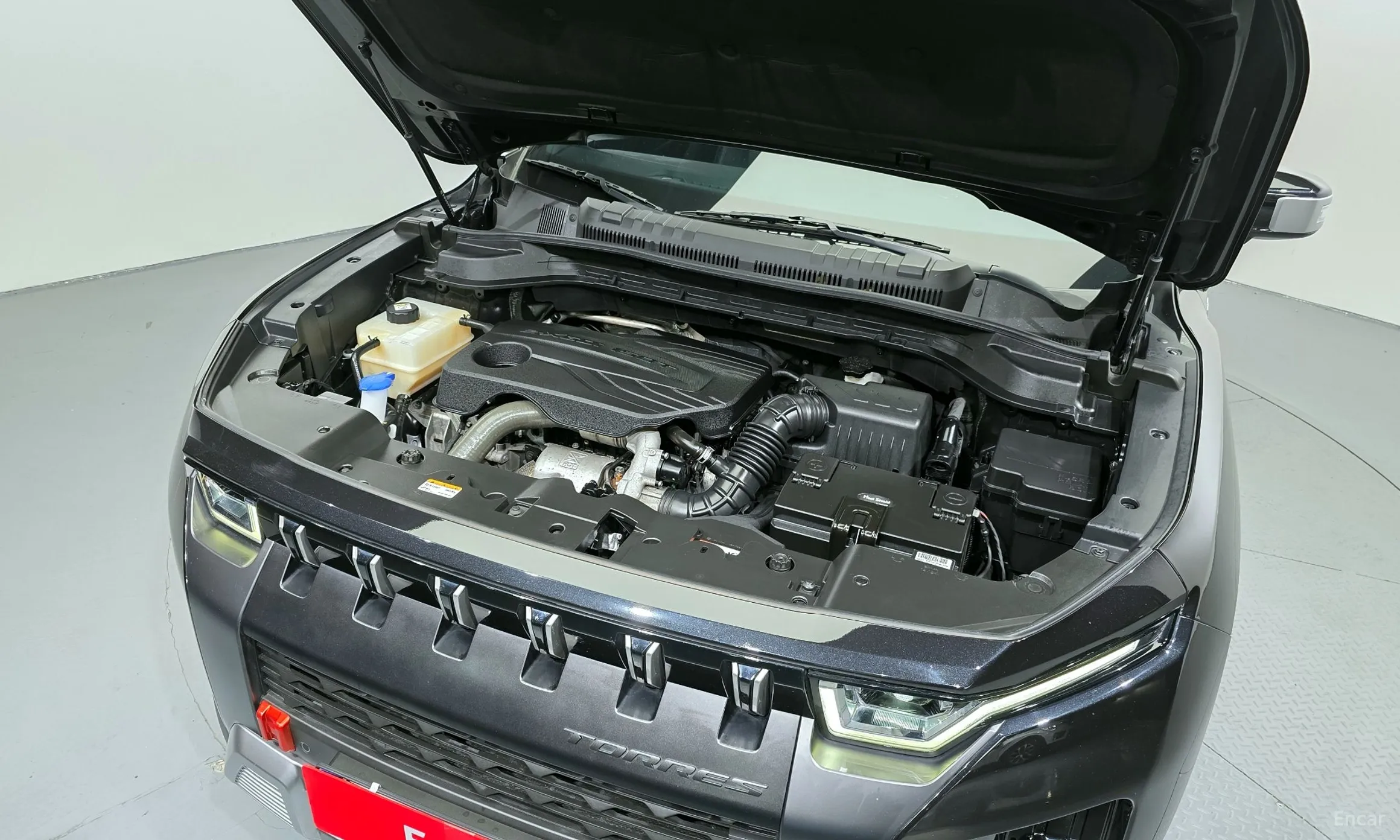 KG Mobility (SsangYong) Torres превью 6