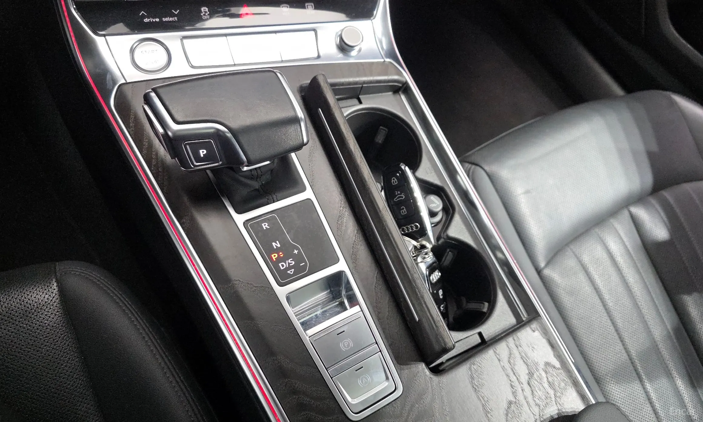 Audi A6 (C8) превью 9