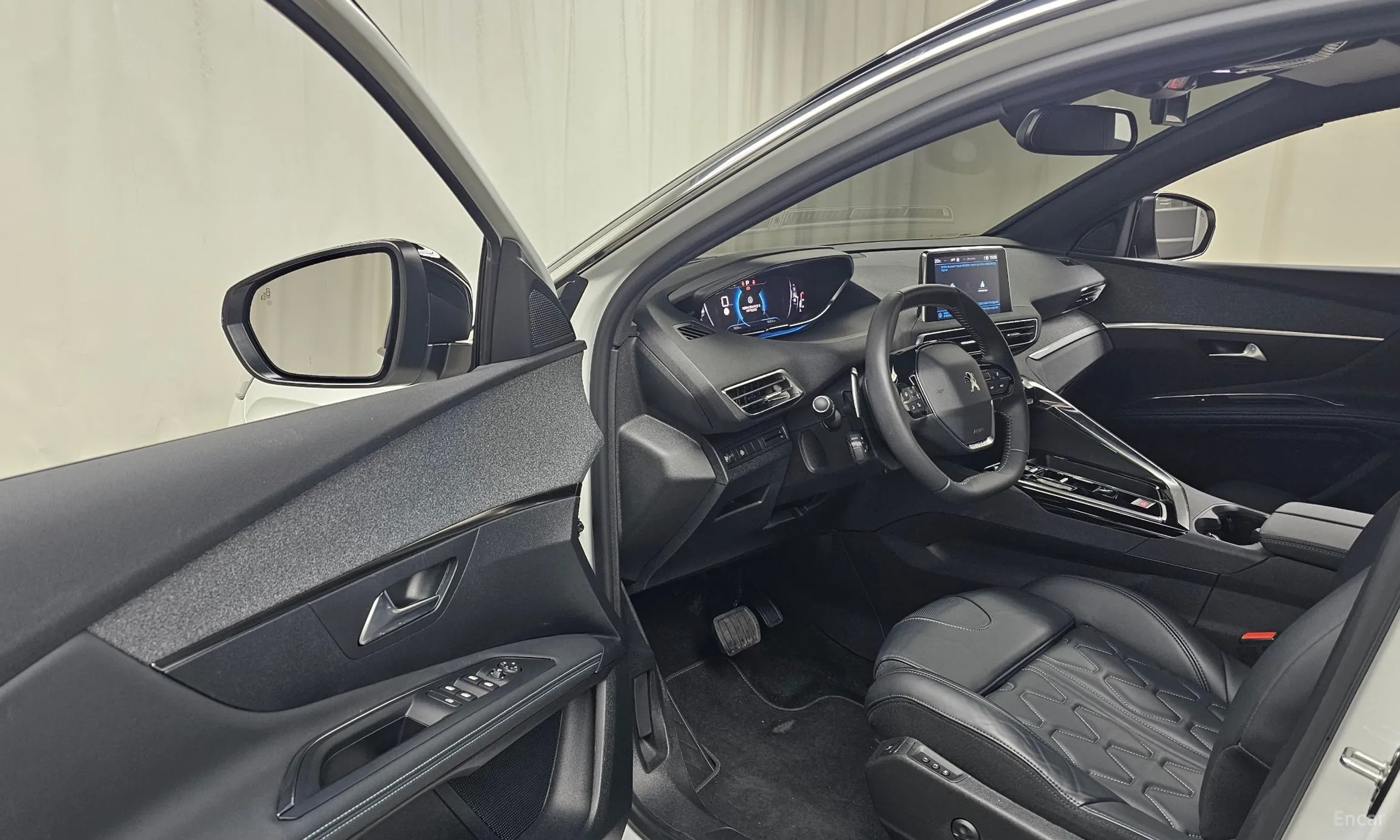 Peugeot 3008 2nd generation превью 10