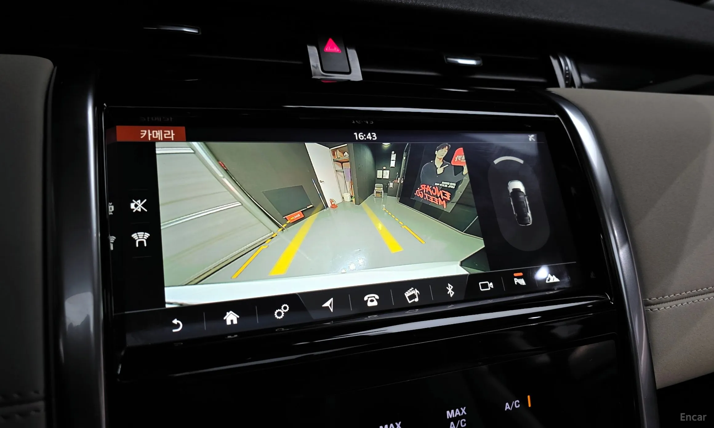Land Rover Discovery Sports превью 16