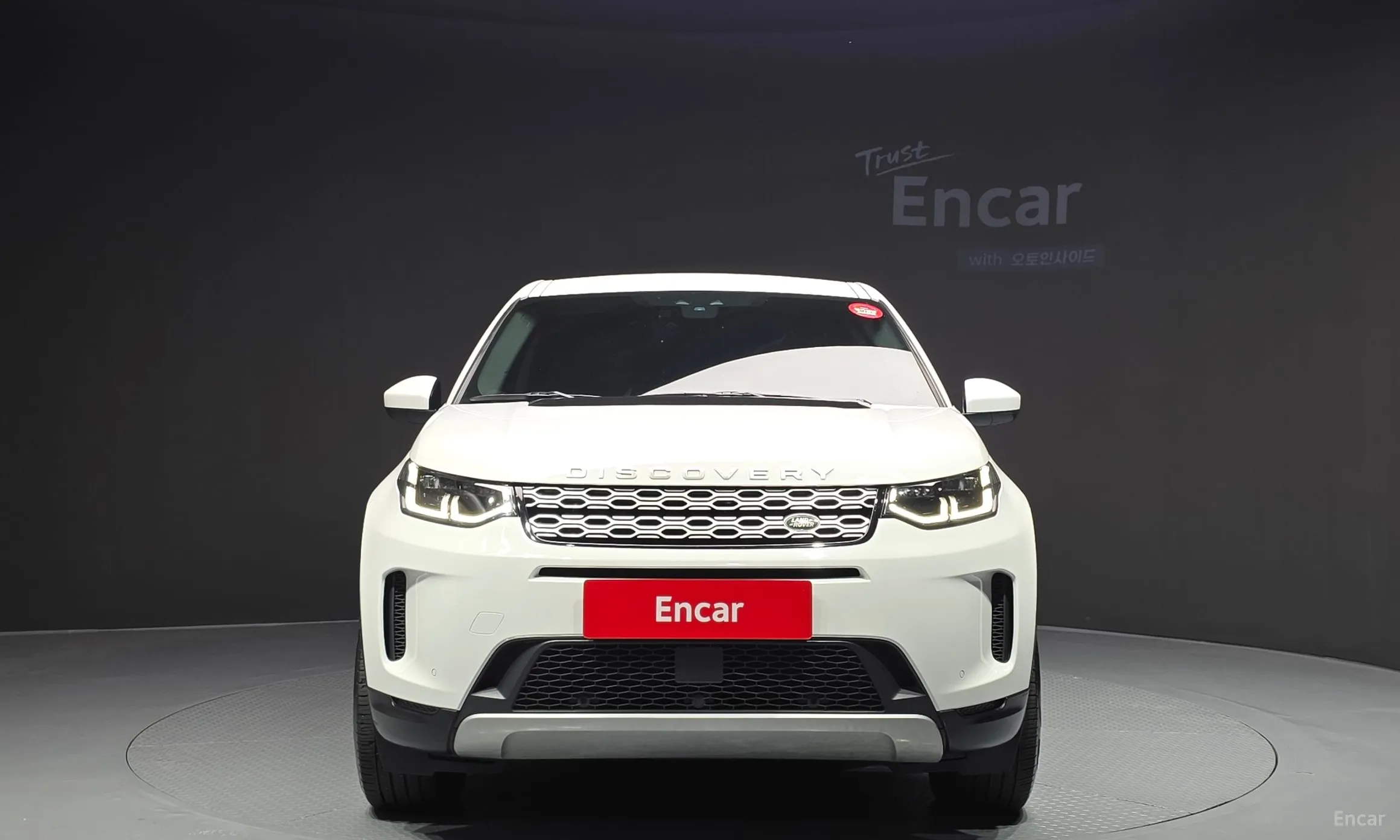 Land Rover Discovery Sports превью 3