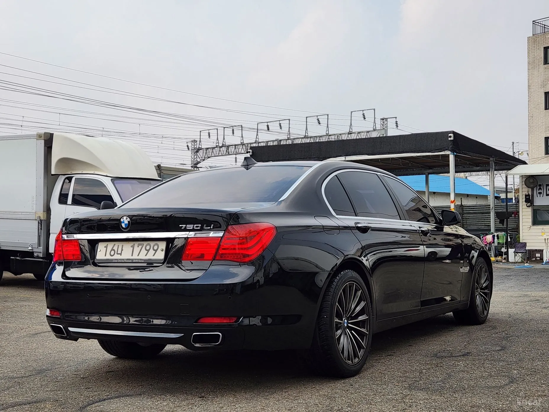 BMW 7 Series (F01) превью 18