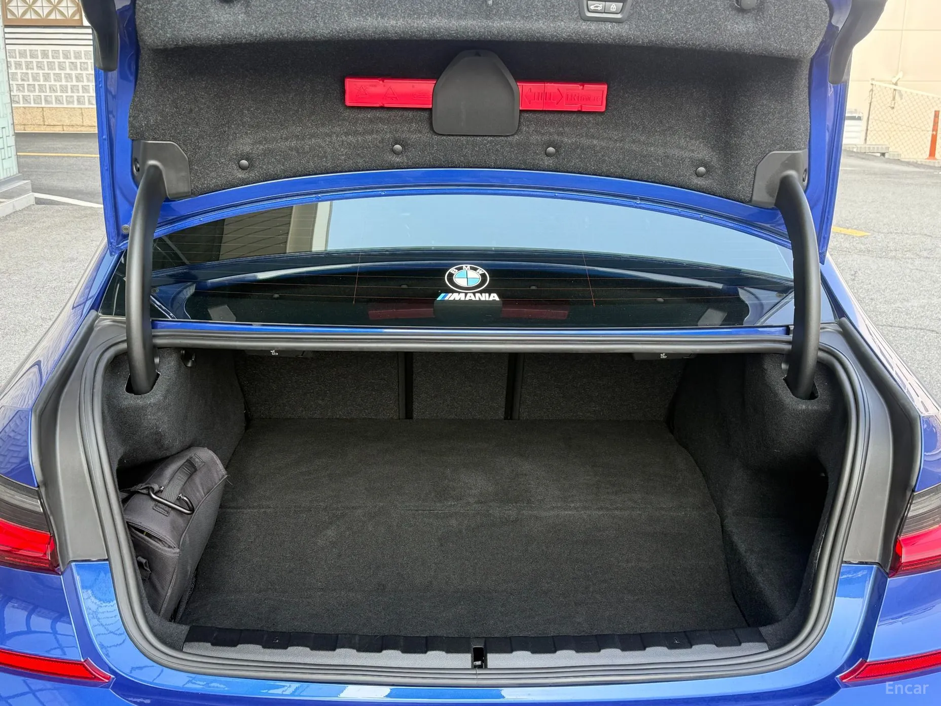 BMW 3 Series (G20) превью 15