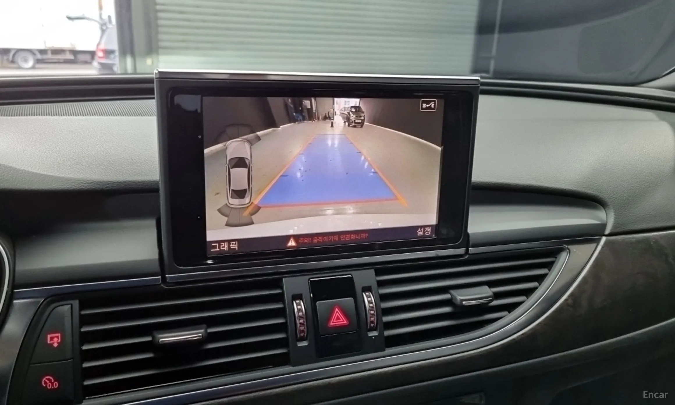 Audi New A6 превью 11
