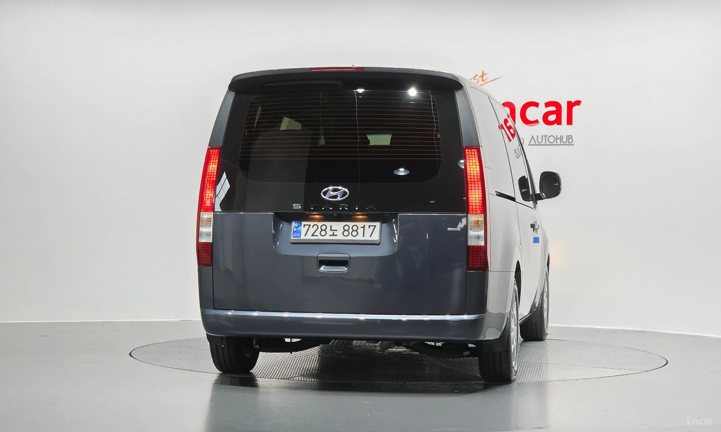 Hyundai Staria превью 4