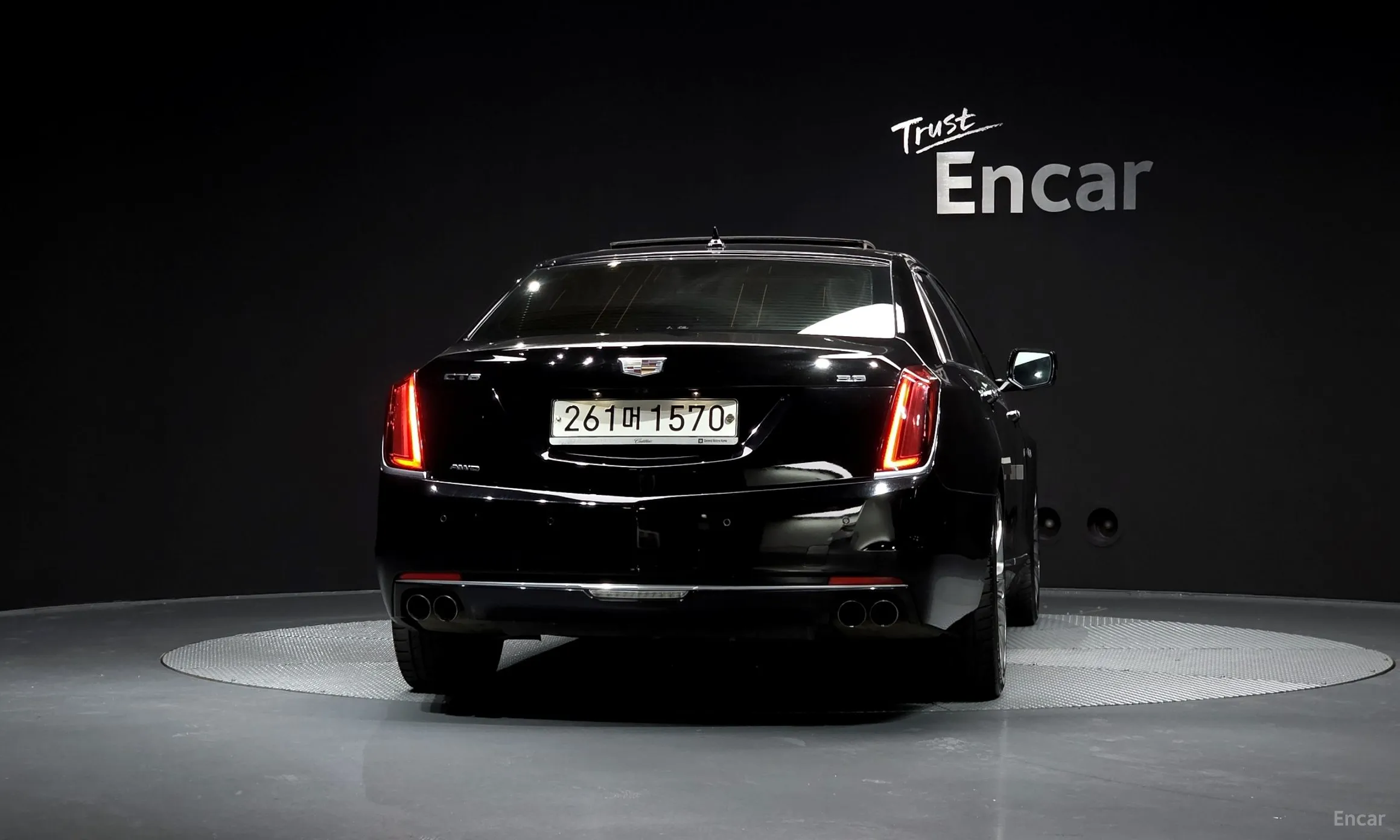 Cadillac CT6 превью 4