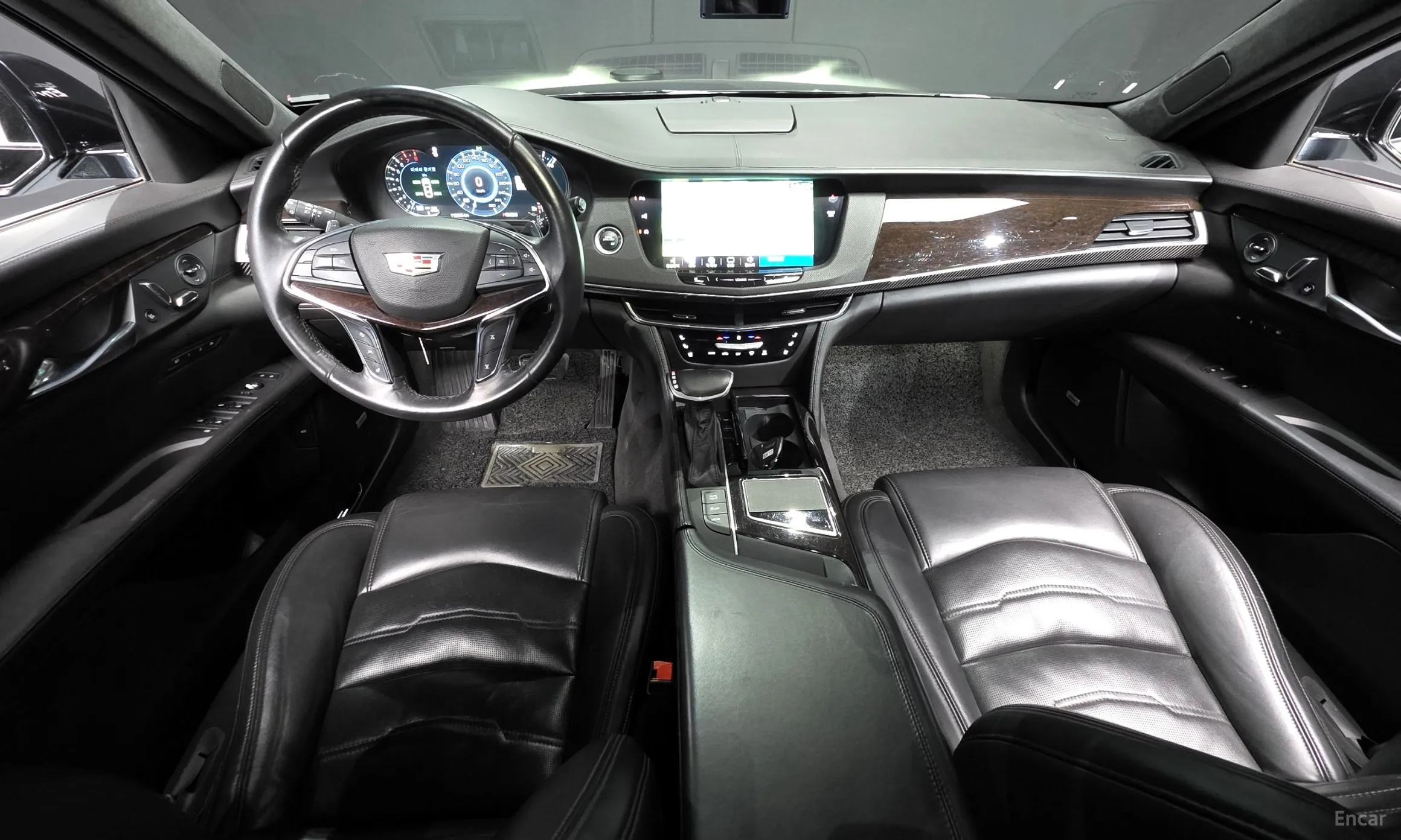 Cadillac CT6 превью 7