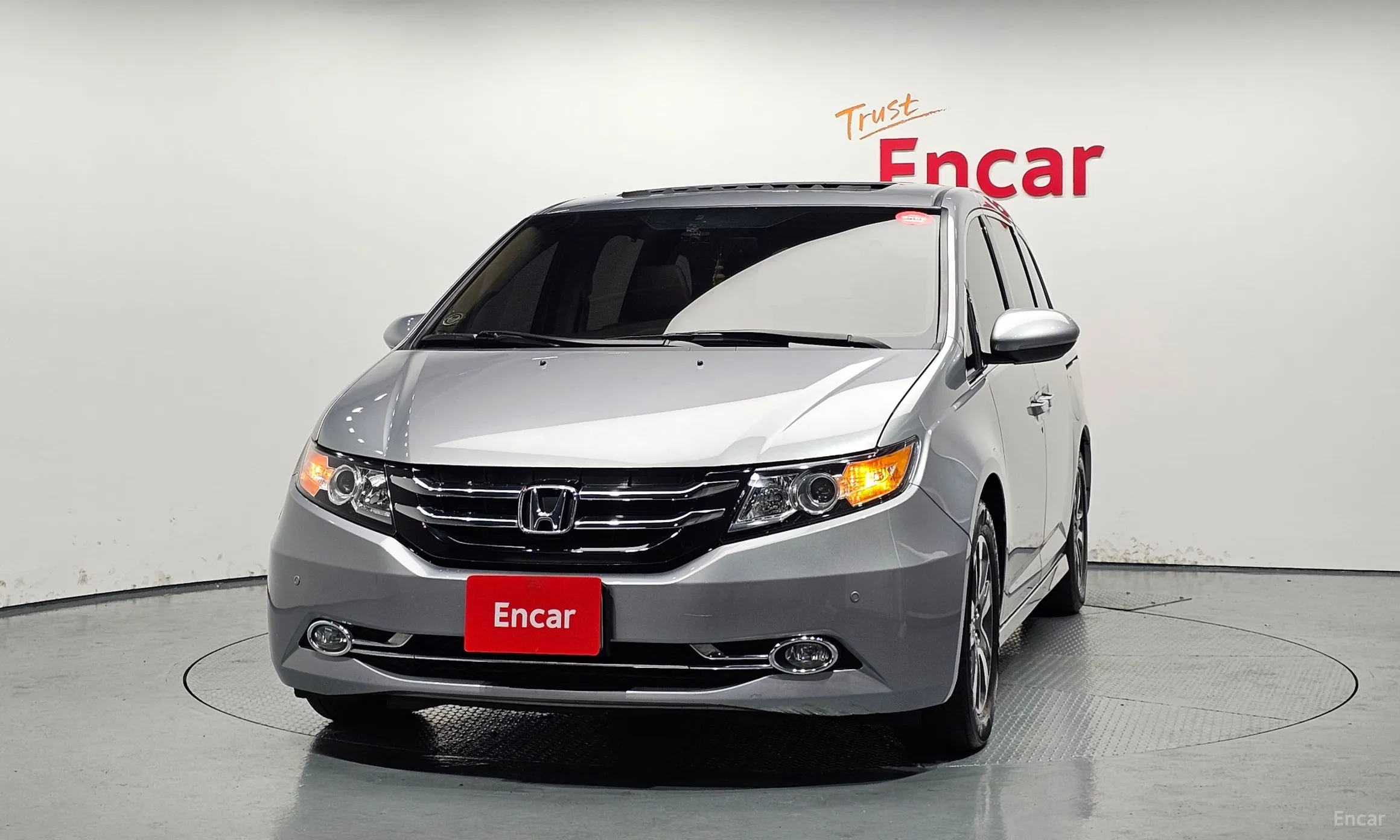 Honda Odyssey превью 3