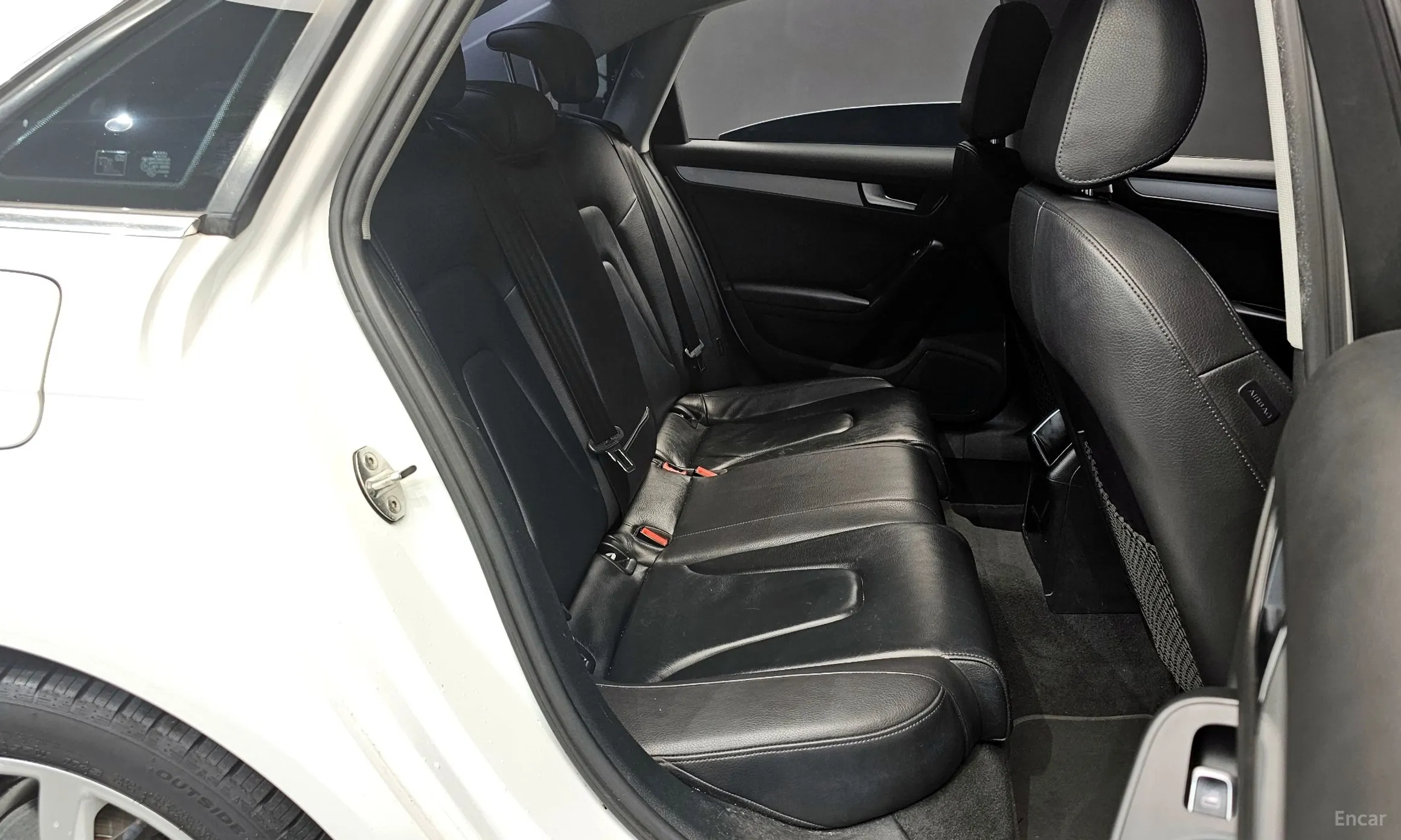 Audi New A4 превью 12