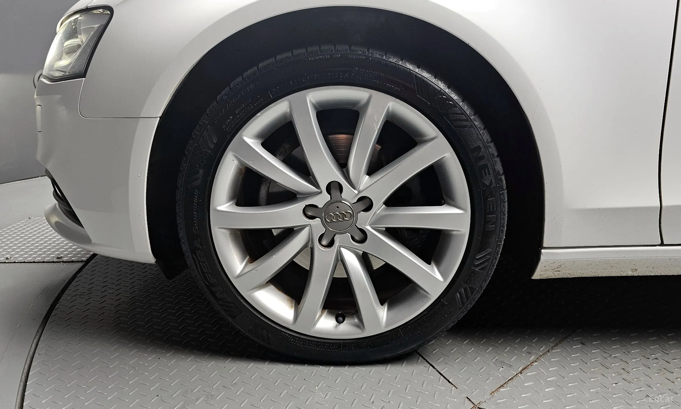 Audi New A4 превью 5