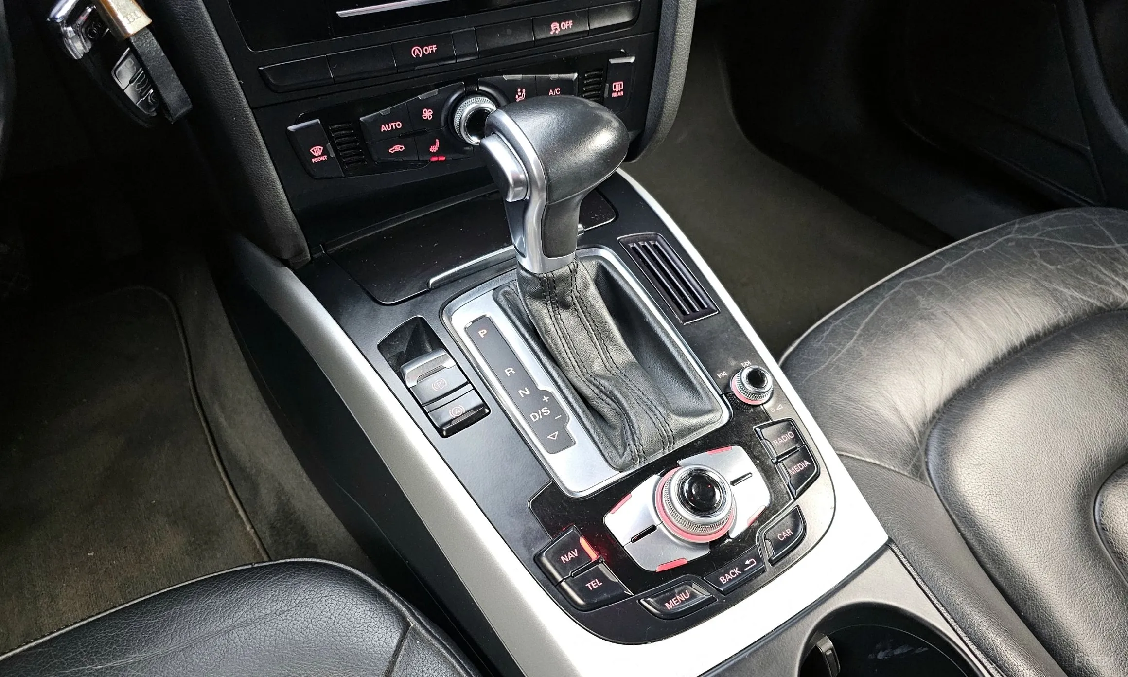 Audi New A4 превью 9