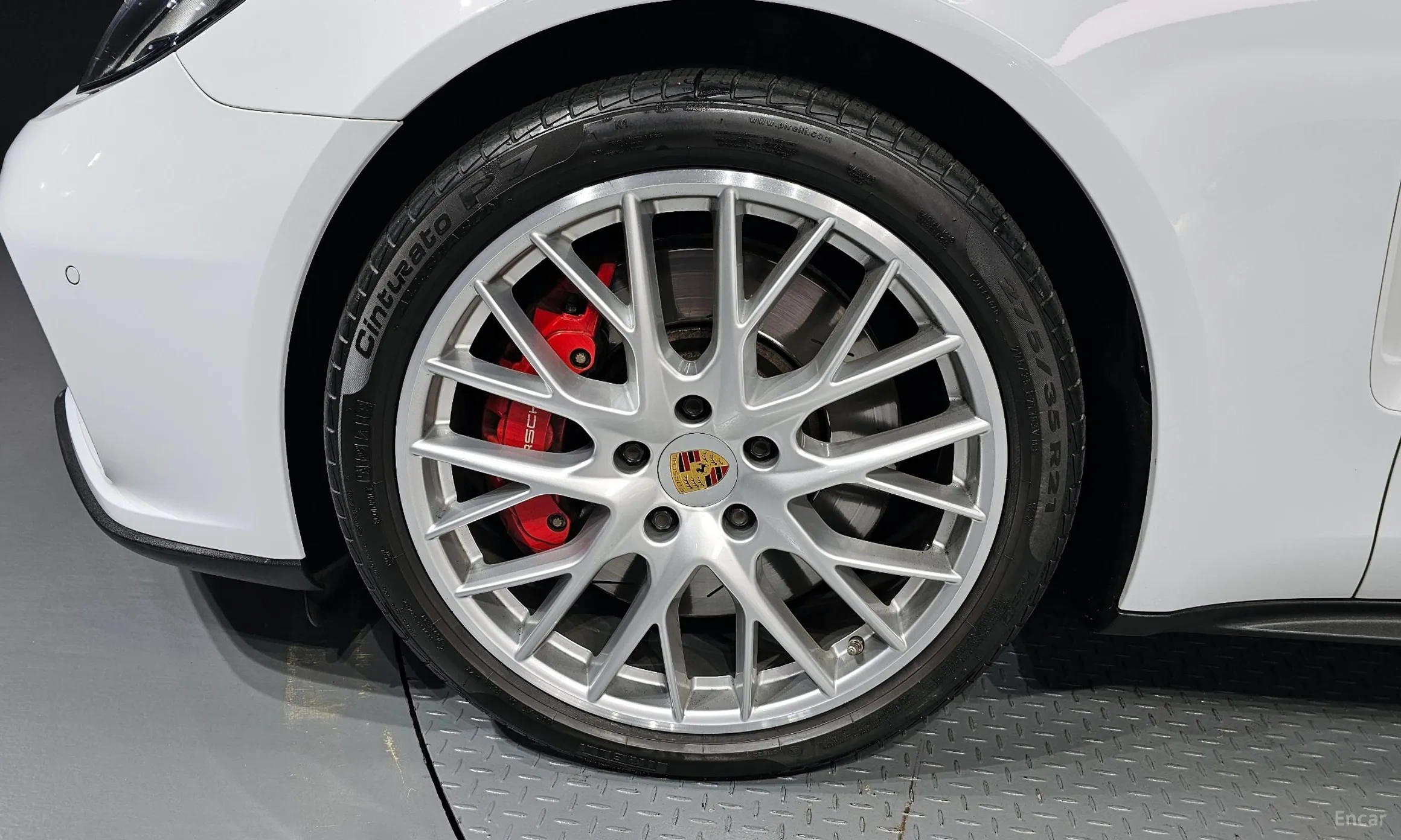 Porsche Panamera (971) превью 5