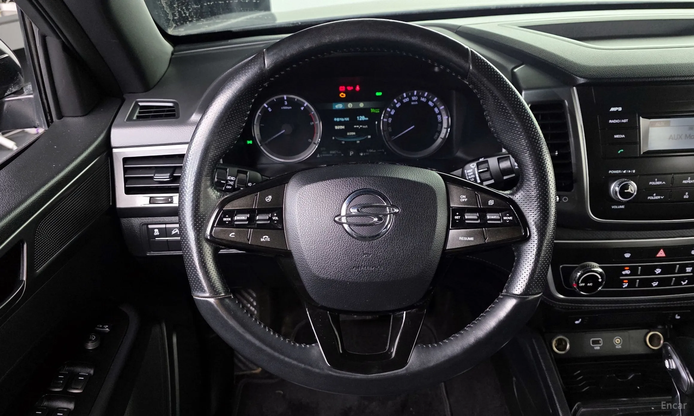 KG Mobility (SsangYong) Rexton Sports превью 14