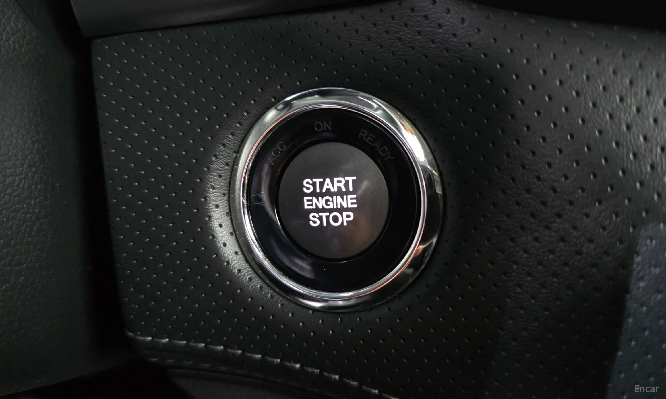 KG Mobility (SsangYong) Rexton Sports превью 15