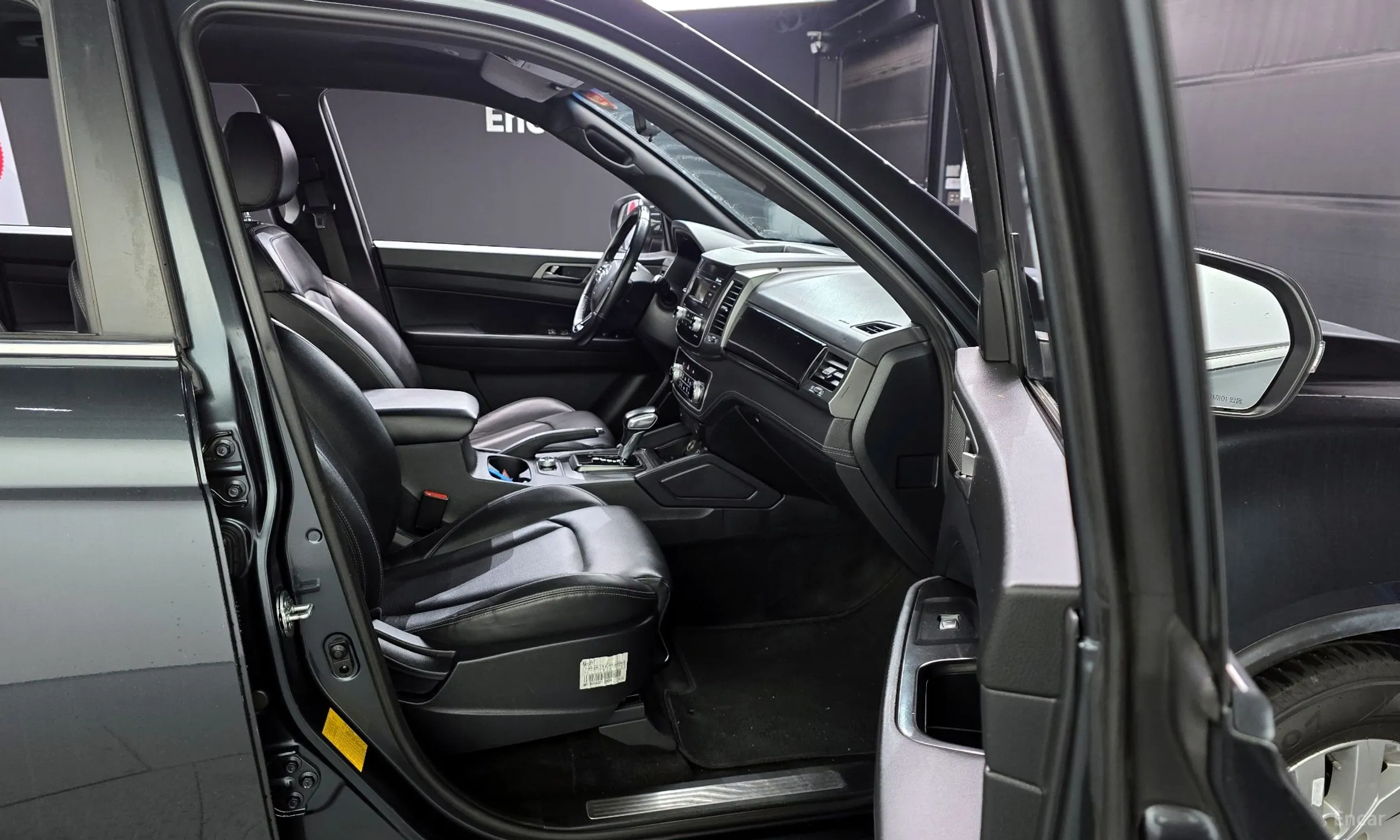 KG Mobility (SsangYong) Rexton Sports превью 20