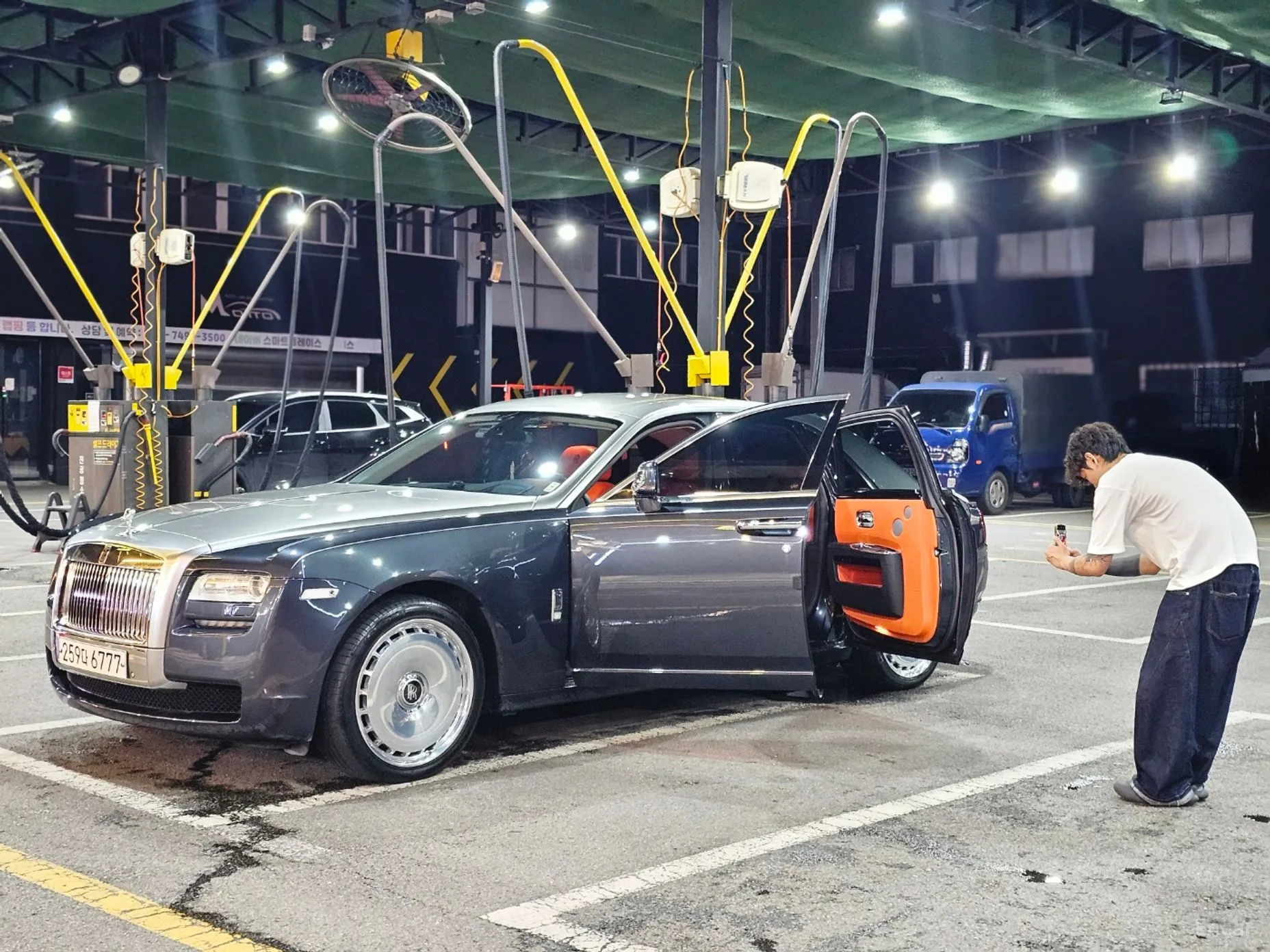 Rolls-Royce Ghost превью 3