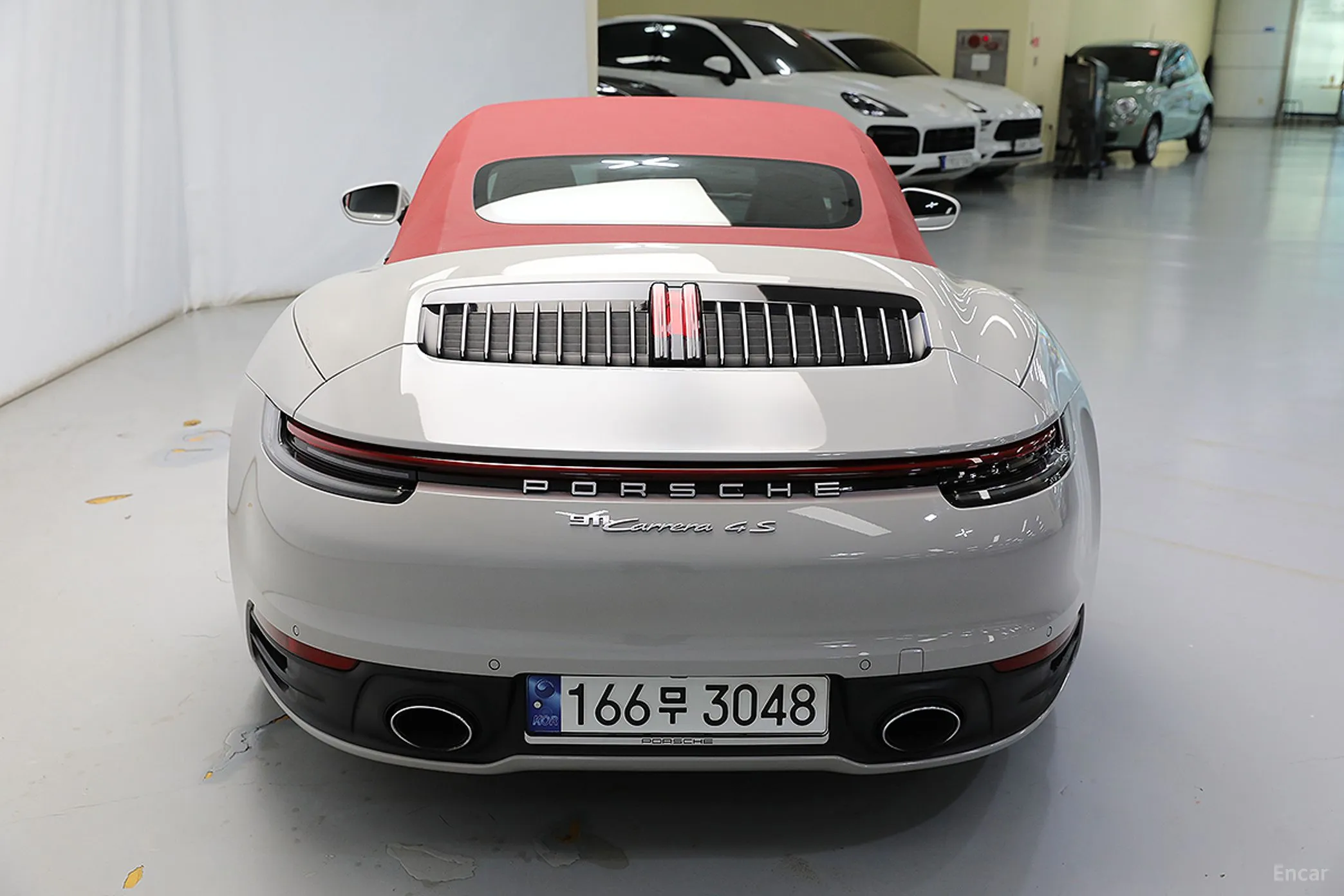 Porsche 911 (992) превью 6