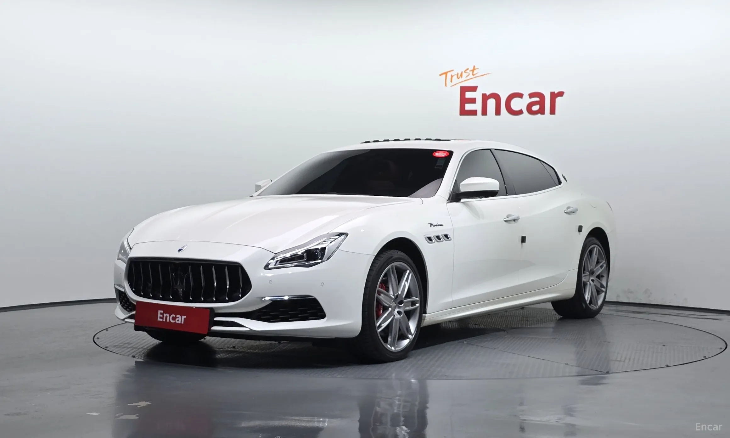 Maserati Quattroporte