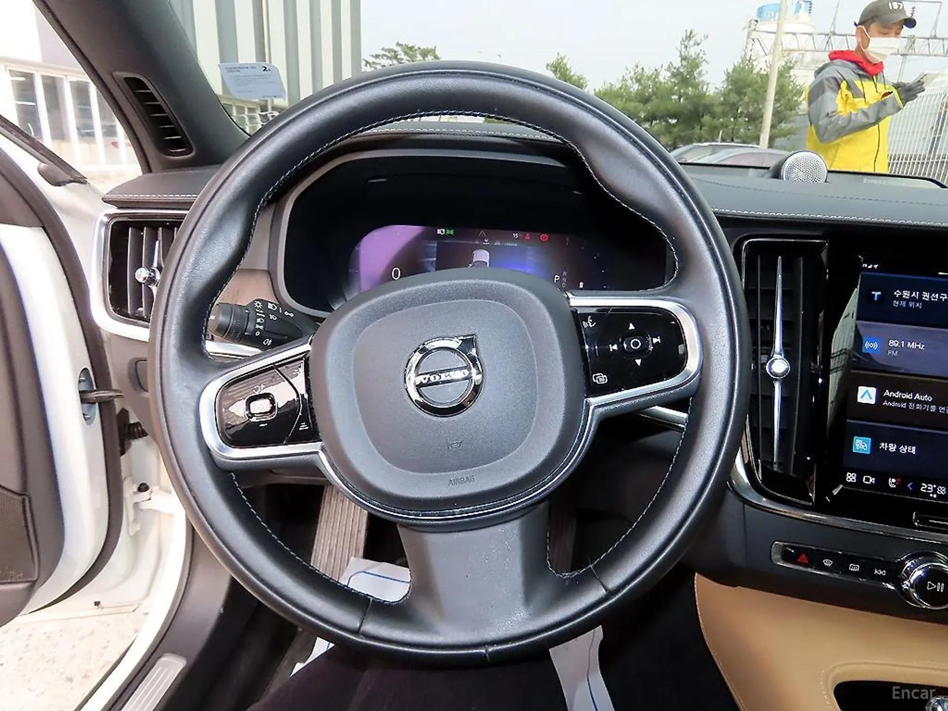 Volvo S90 превью 12