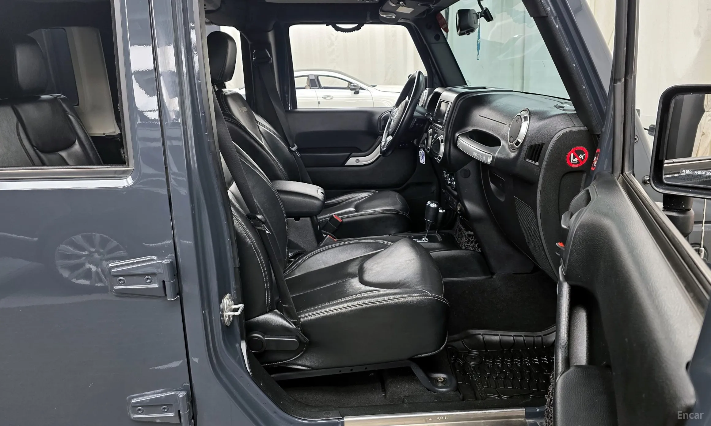 Jeep Wrangler (JK) превью 11