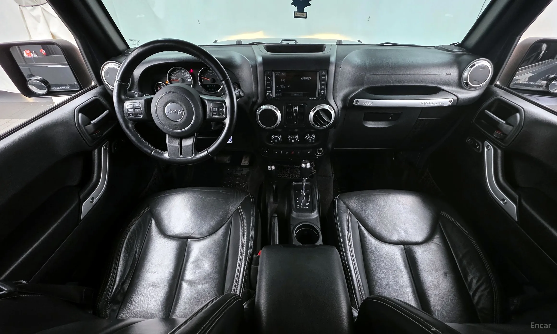 Jeep Wrangler (JK) превью 7