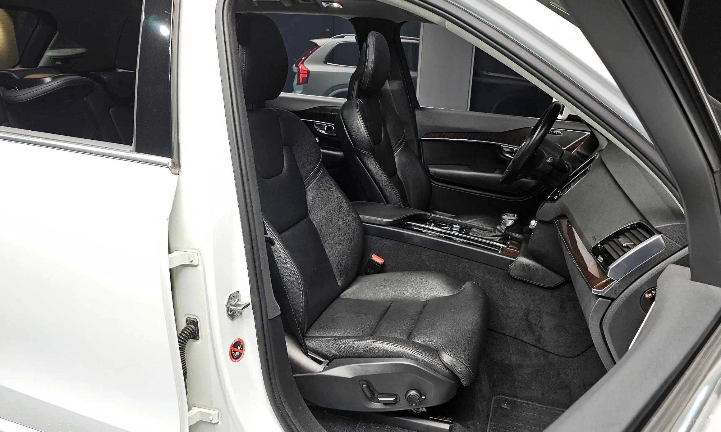 Volvo XC90 Gen 2 превью 10