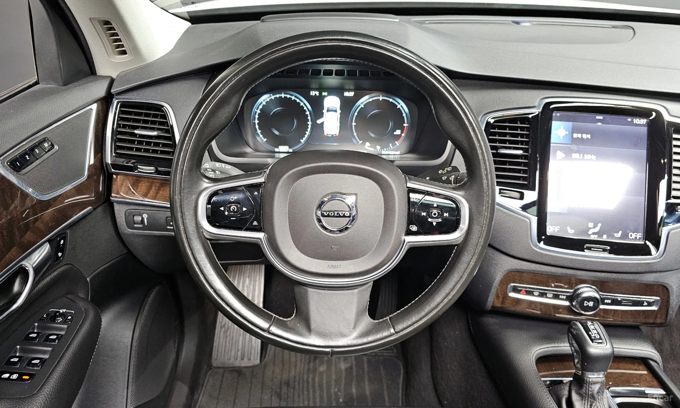 Volvo XC90 Gen 2 превью 13