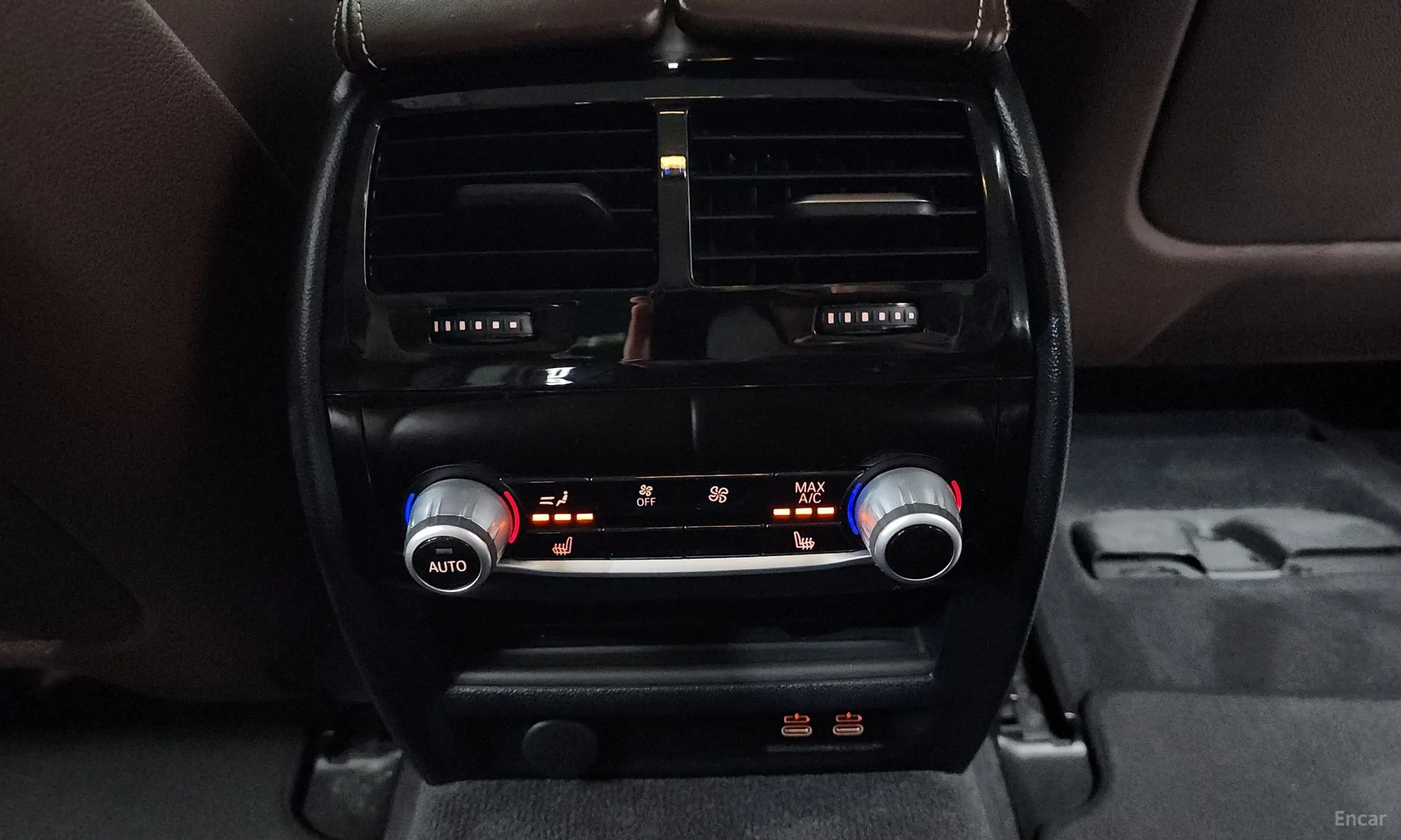 BMW 5 Series (G30) превью 19