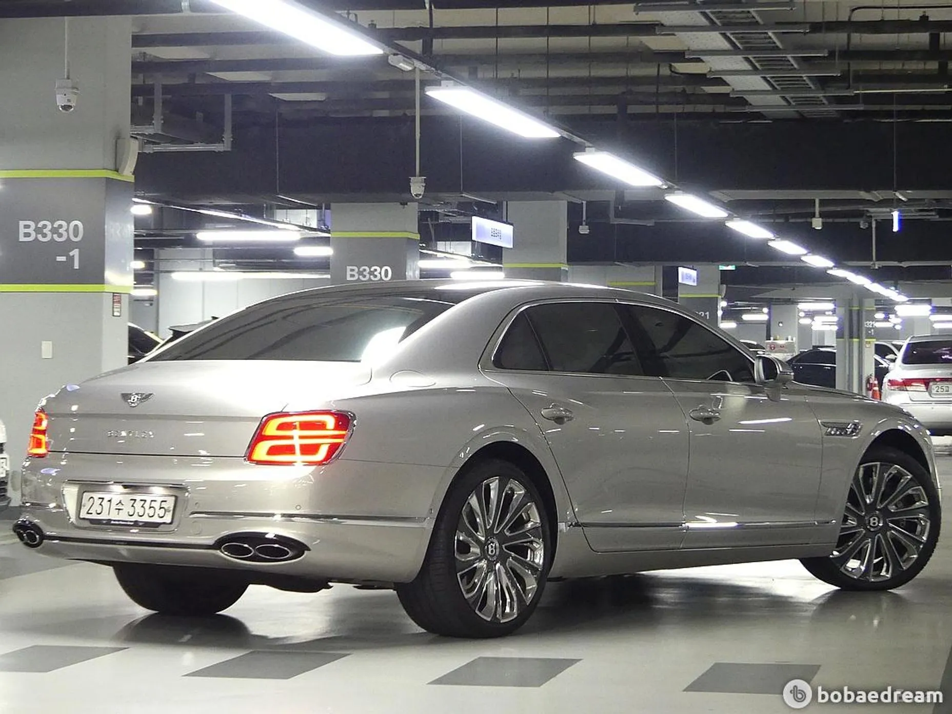 Bentley Flying Spur 3rd Generation превью 3