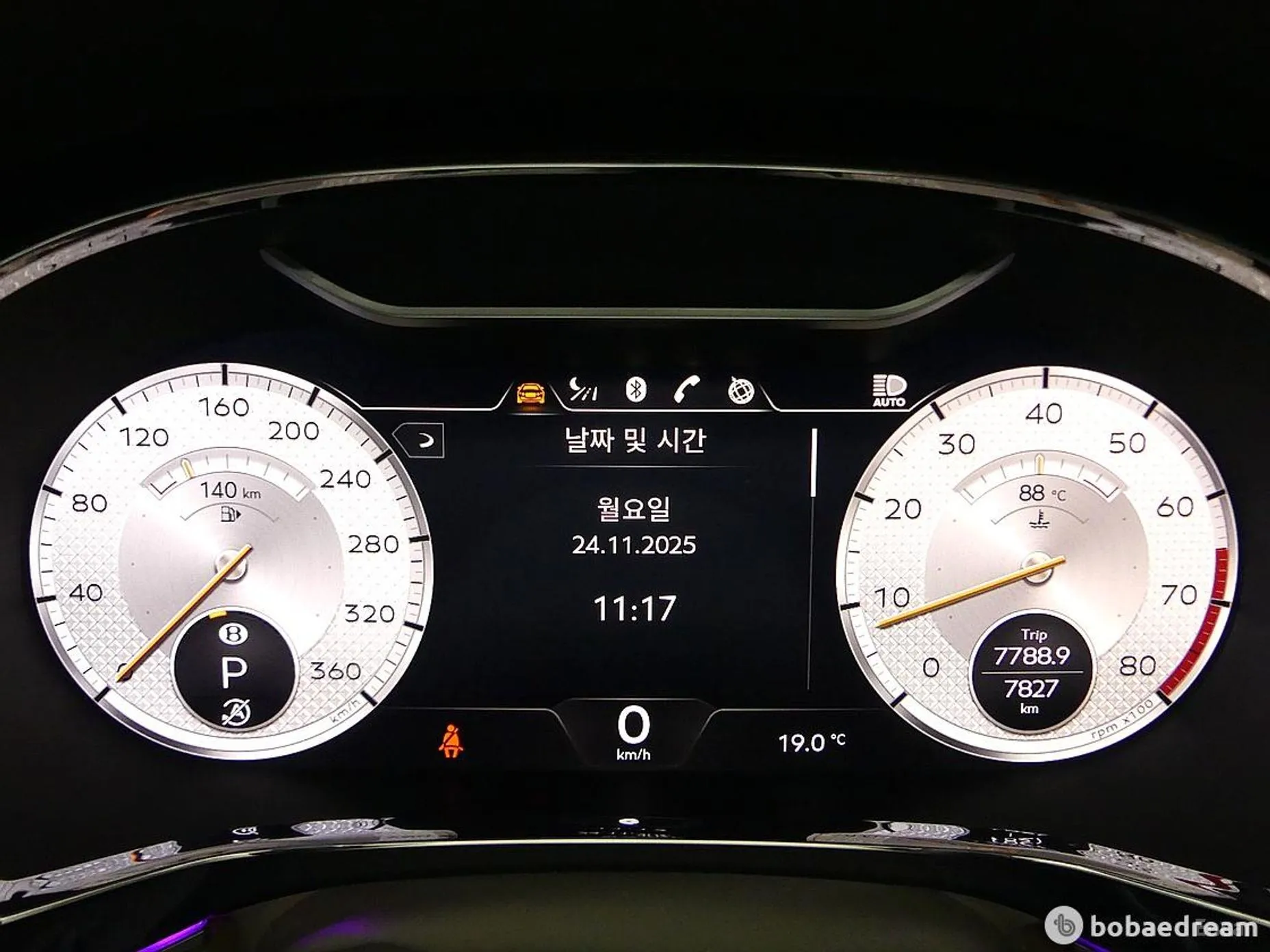 Bentley Flying Spur 3rd Generation превью 6