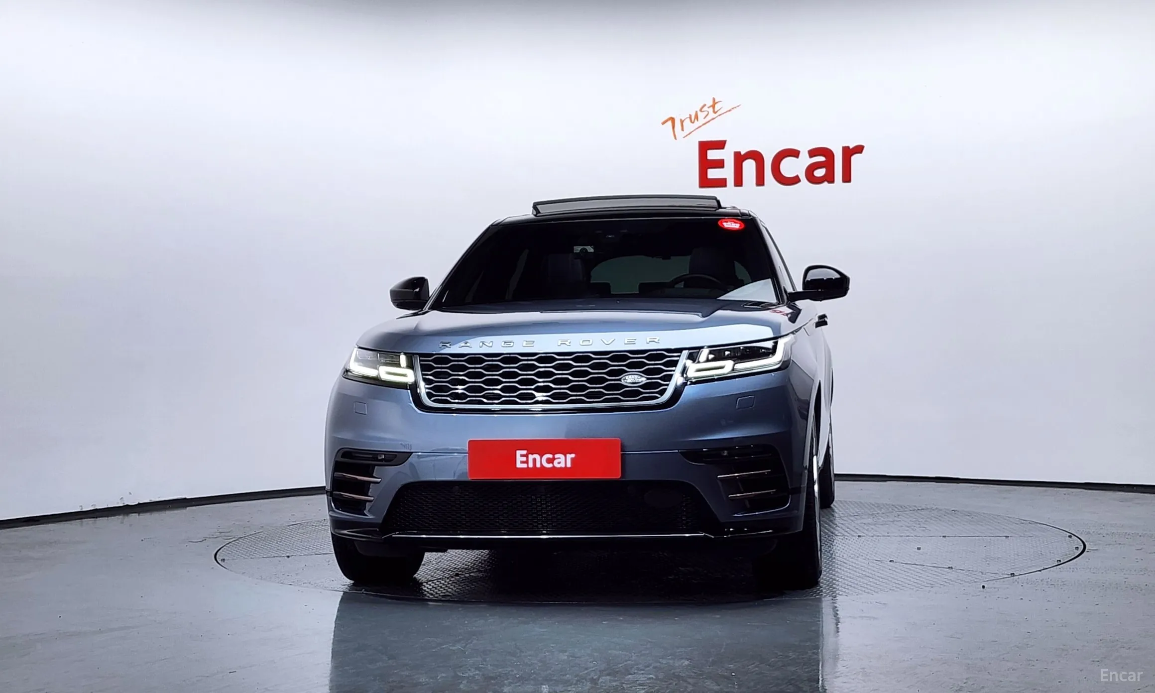 Land Rover Range Rover Bella превью 3