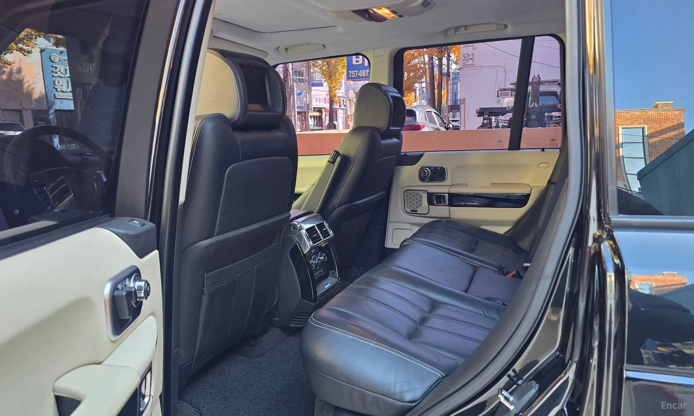 Land Rover Range Rover превью 12