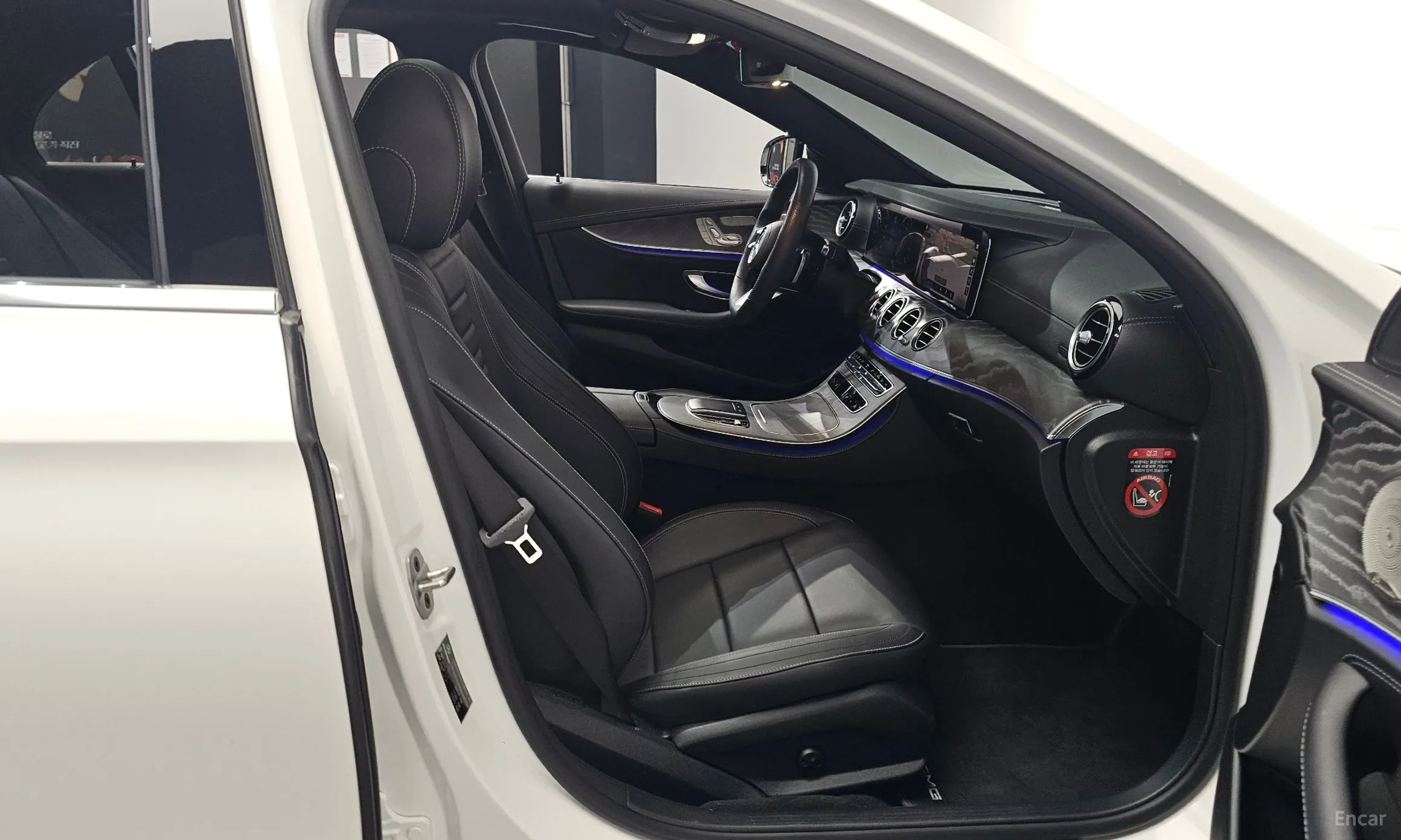 Mercedes Benz E-Class W213 превью 10