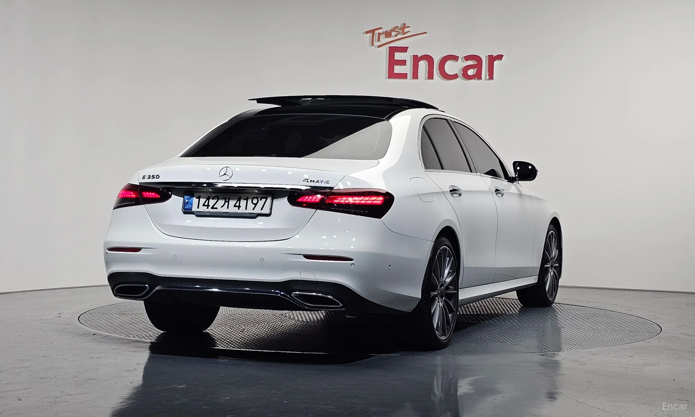 Mercedes Benz E-Class W213 превью 2
