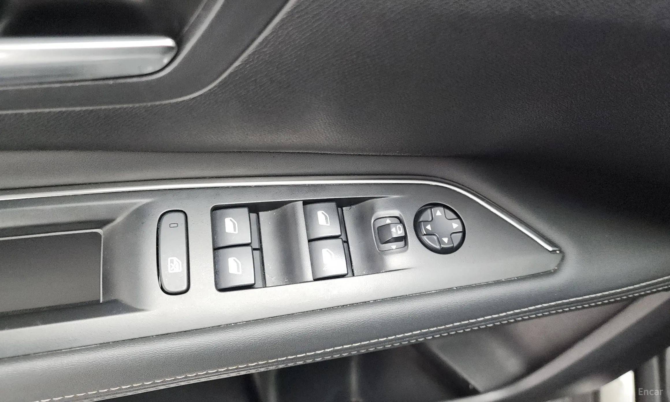 Peugeot 3008 2nd generation превью 17