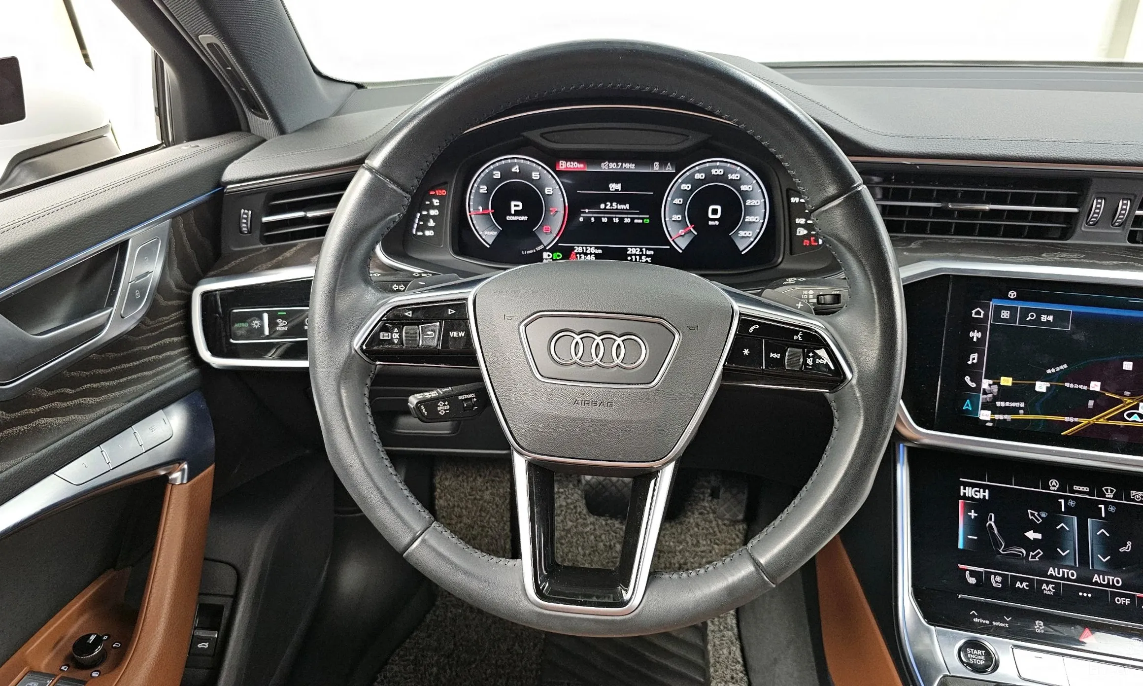 Audi A6 (C8) превью 13