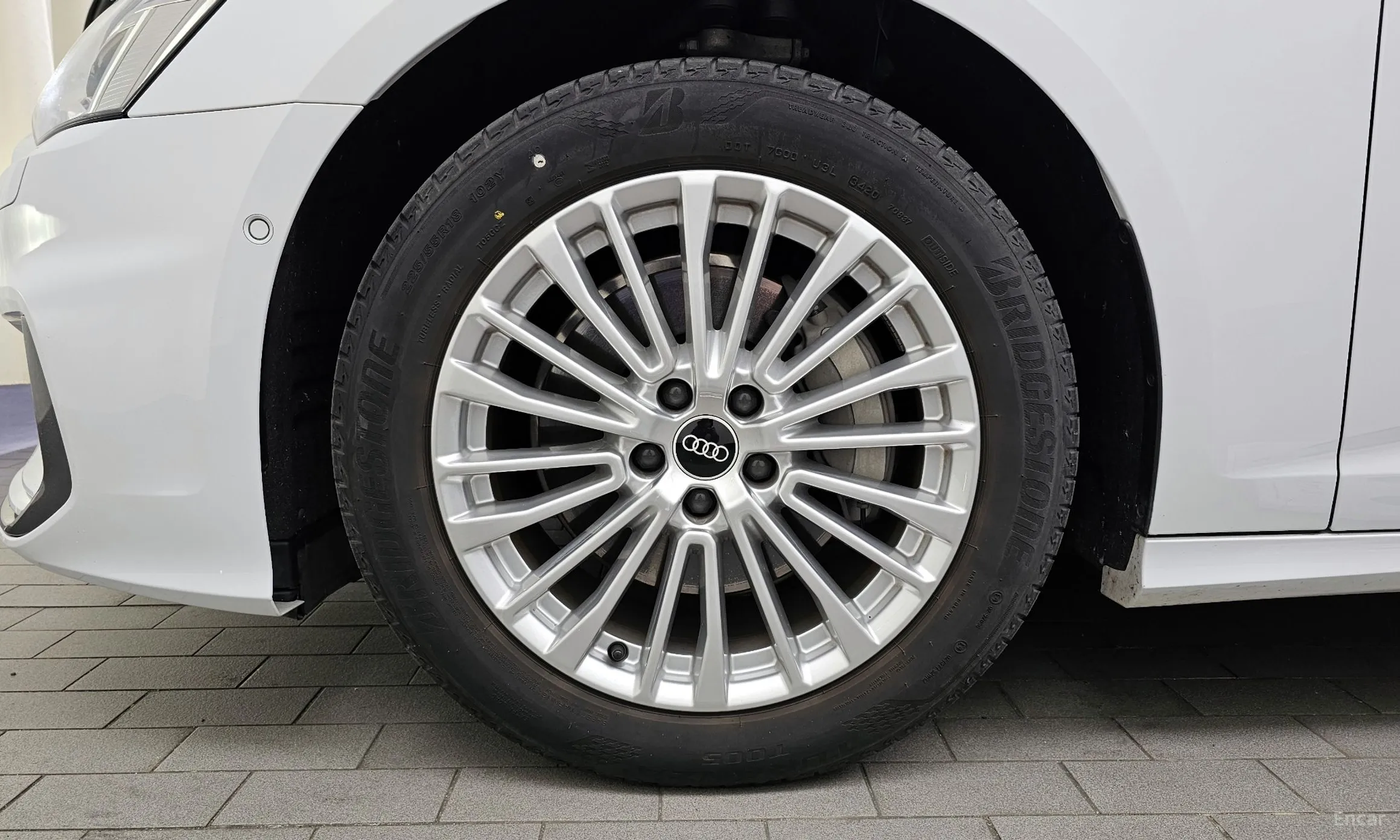 Audi A6 (C8) превью 5