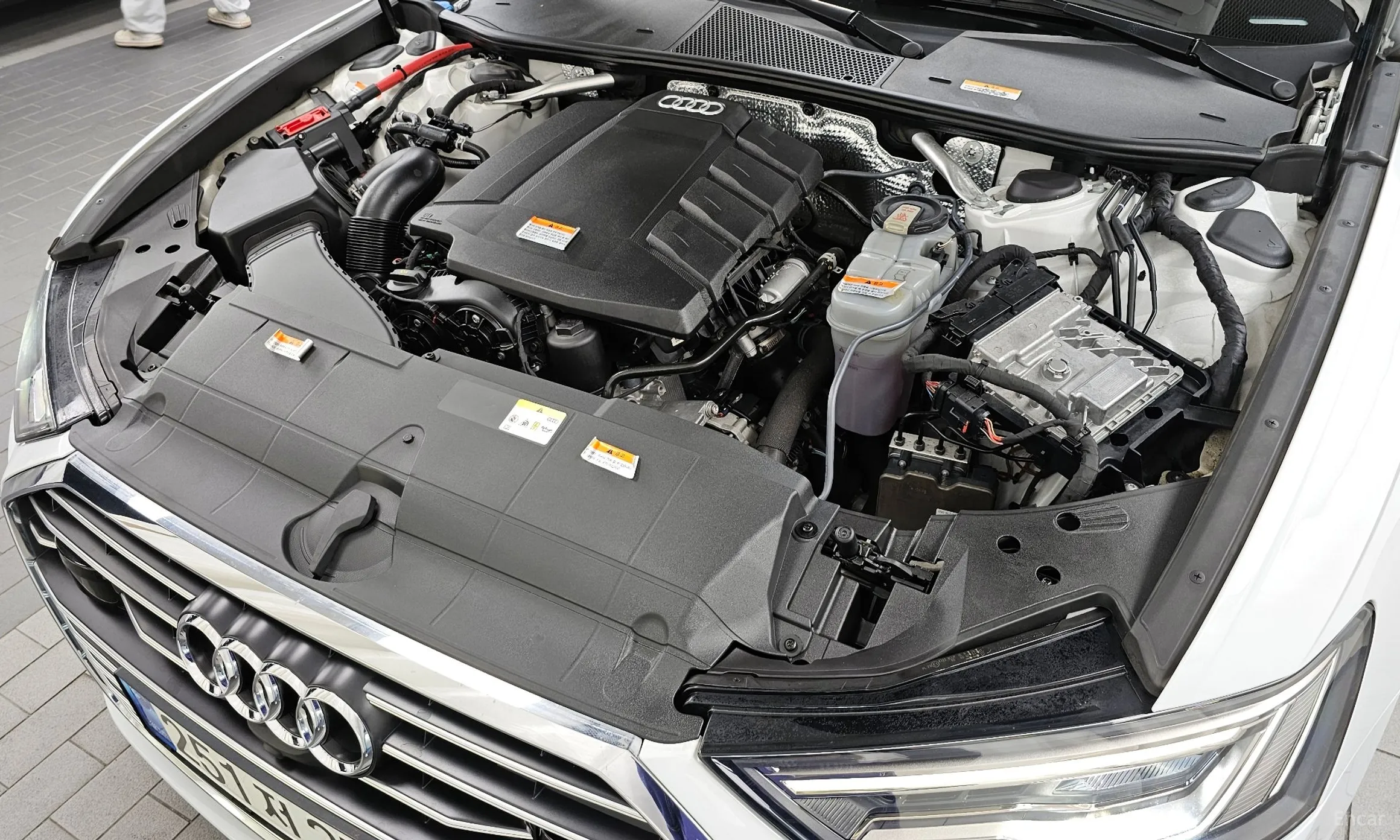 Audi A6 (C8) превью 6