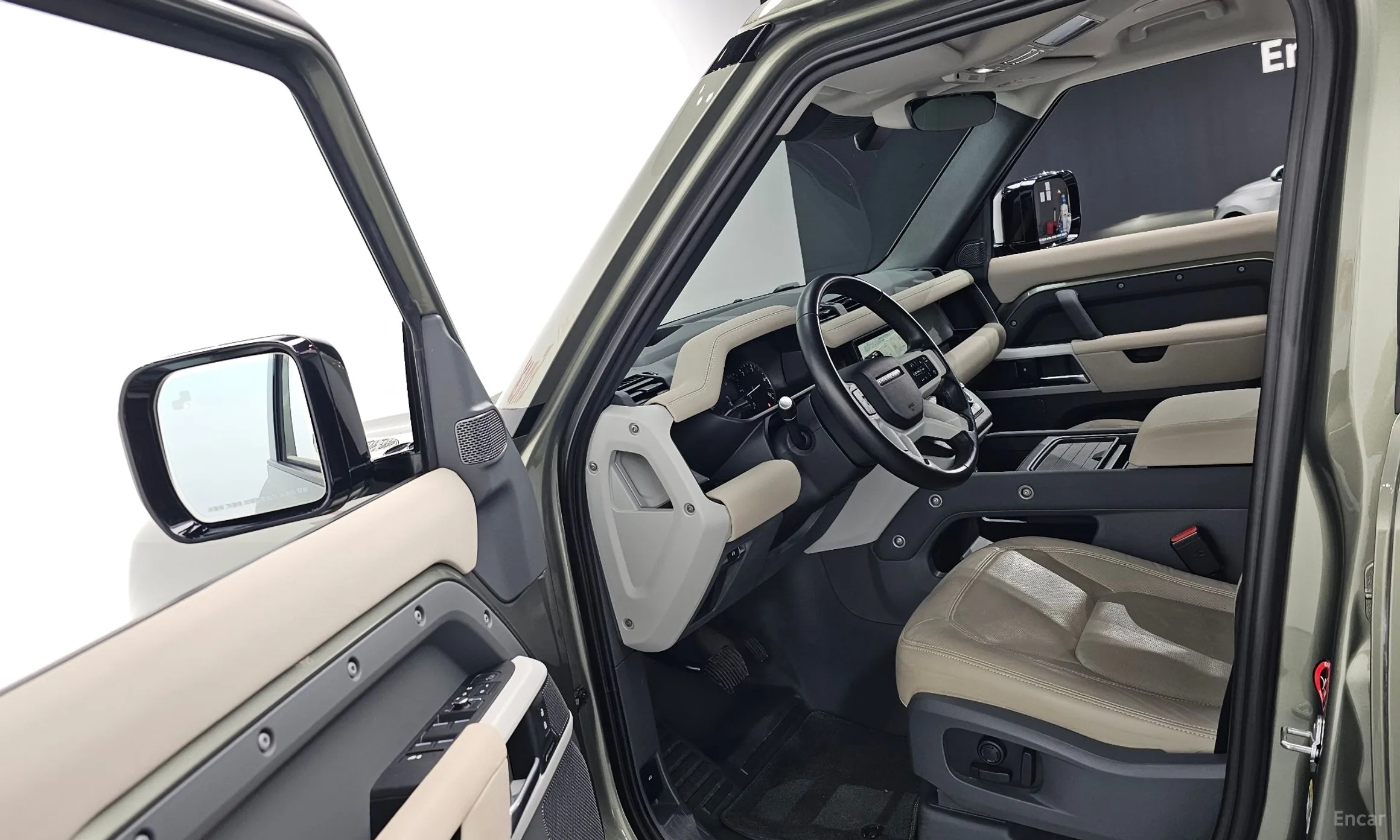 Land Rover Defender (L663) превью 10
