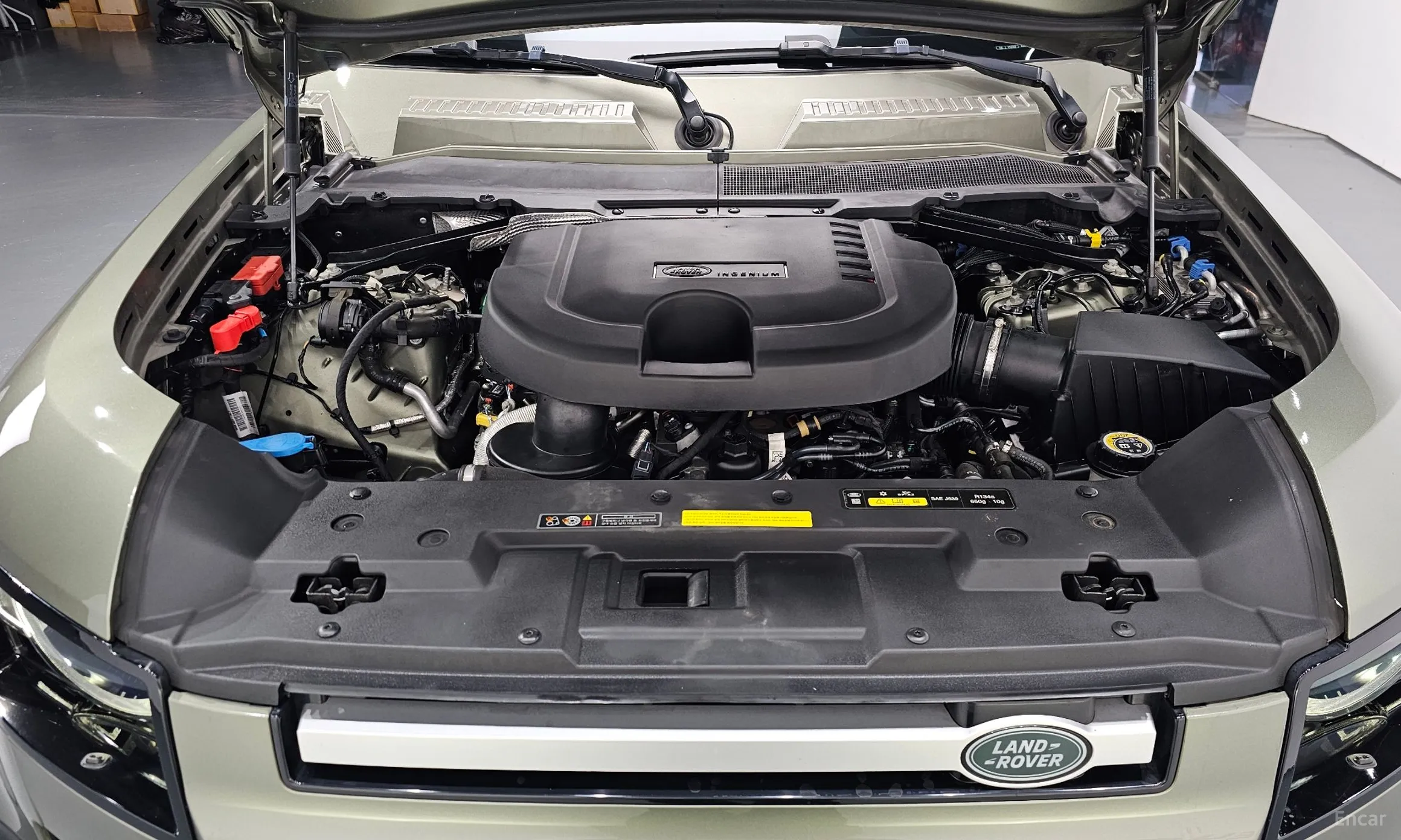 Land Rover Defender (L663) превью 6