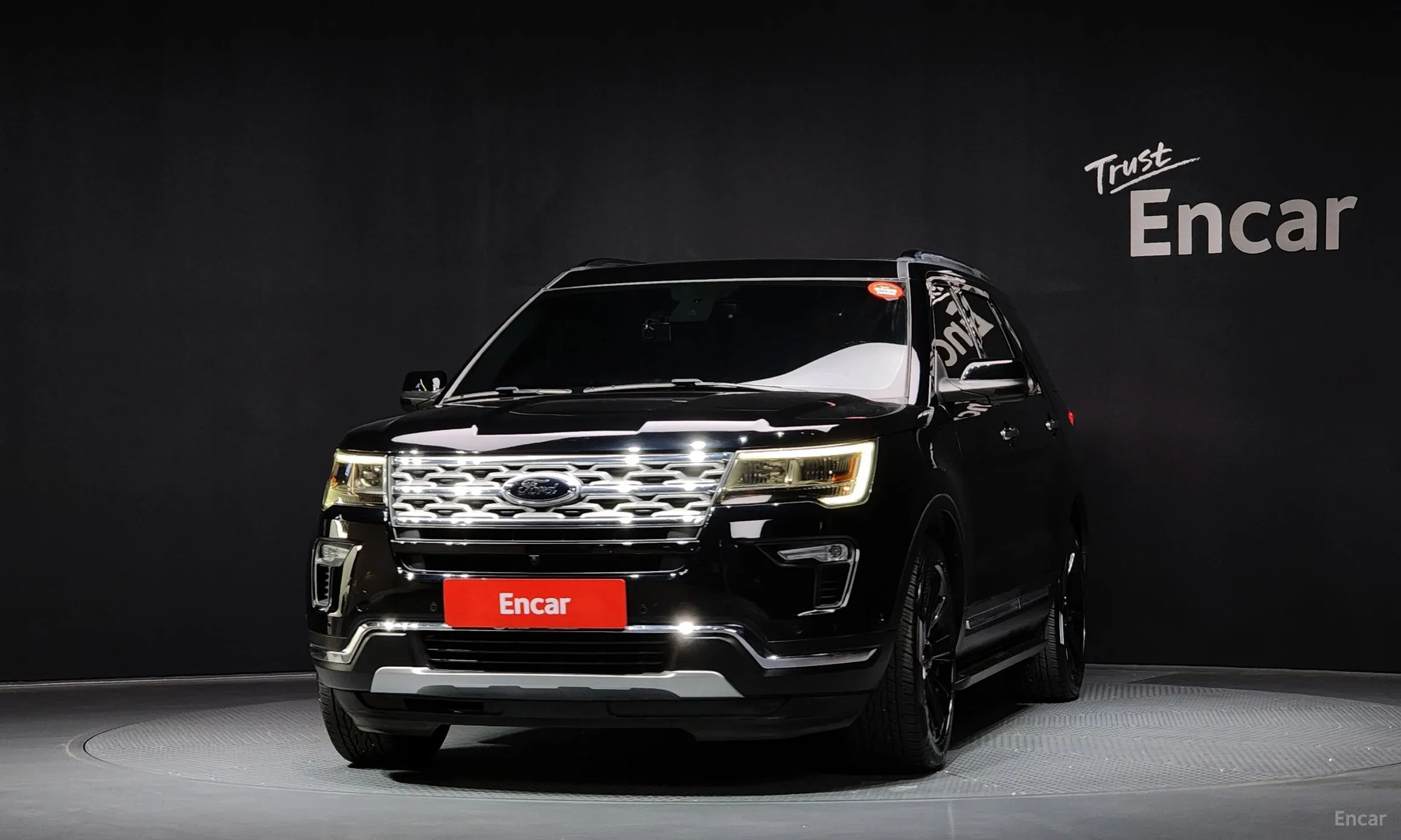 Ford Explorer превью 3