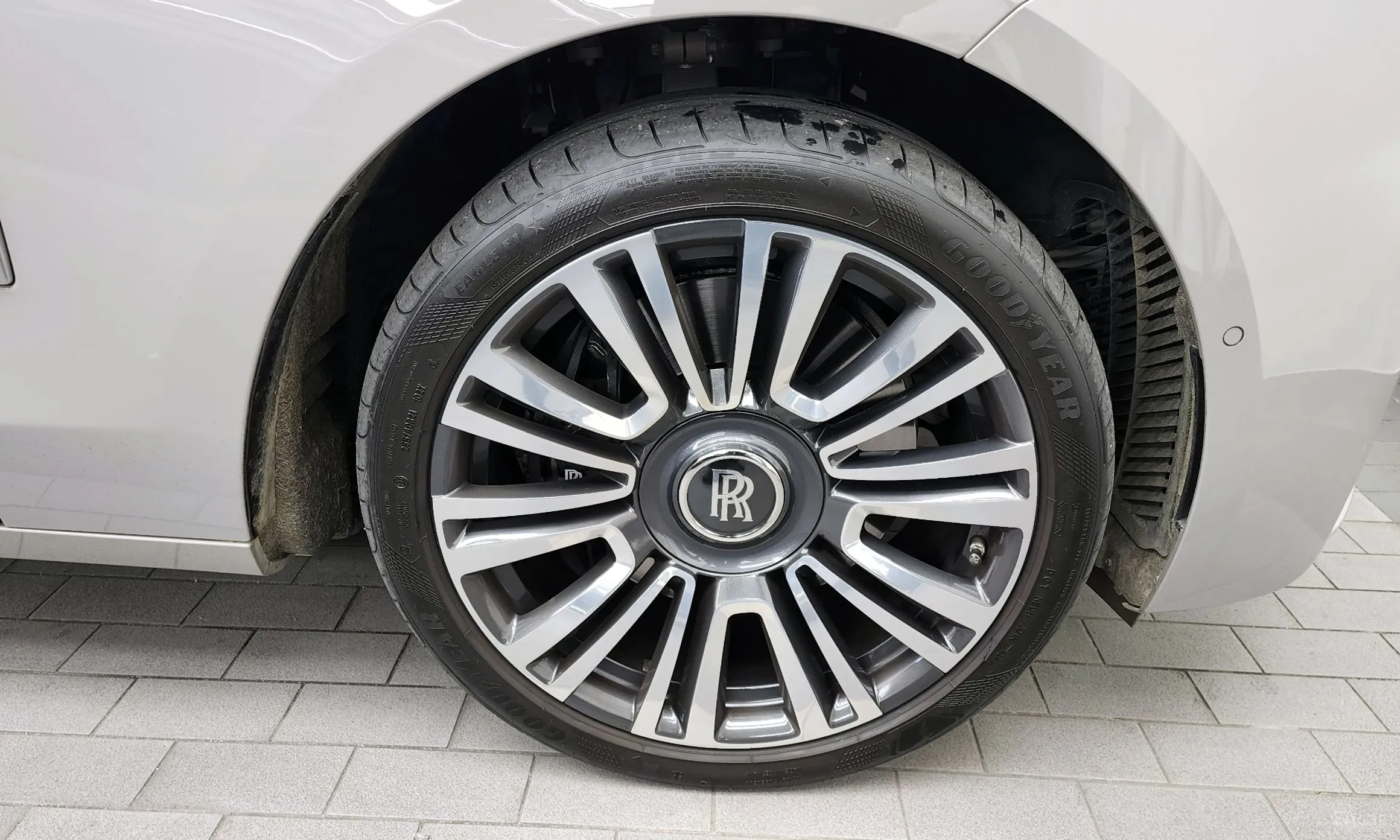 Rolls-Royce Ghost 2nd Generation превью 5