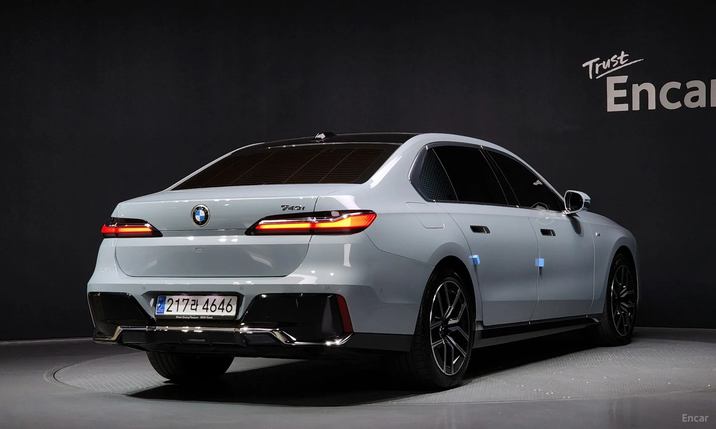 BMW 7 Series (G70)