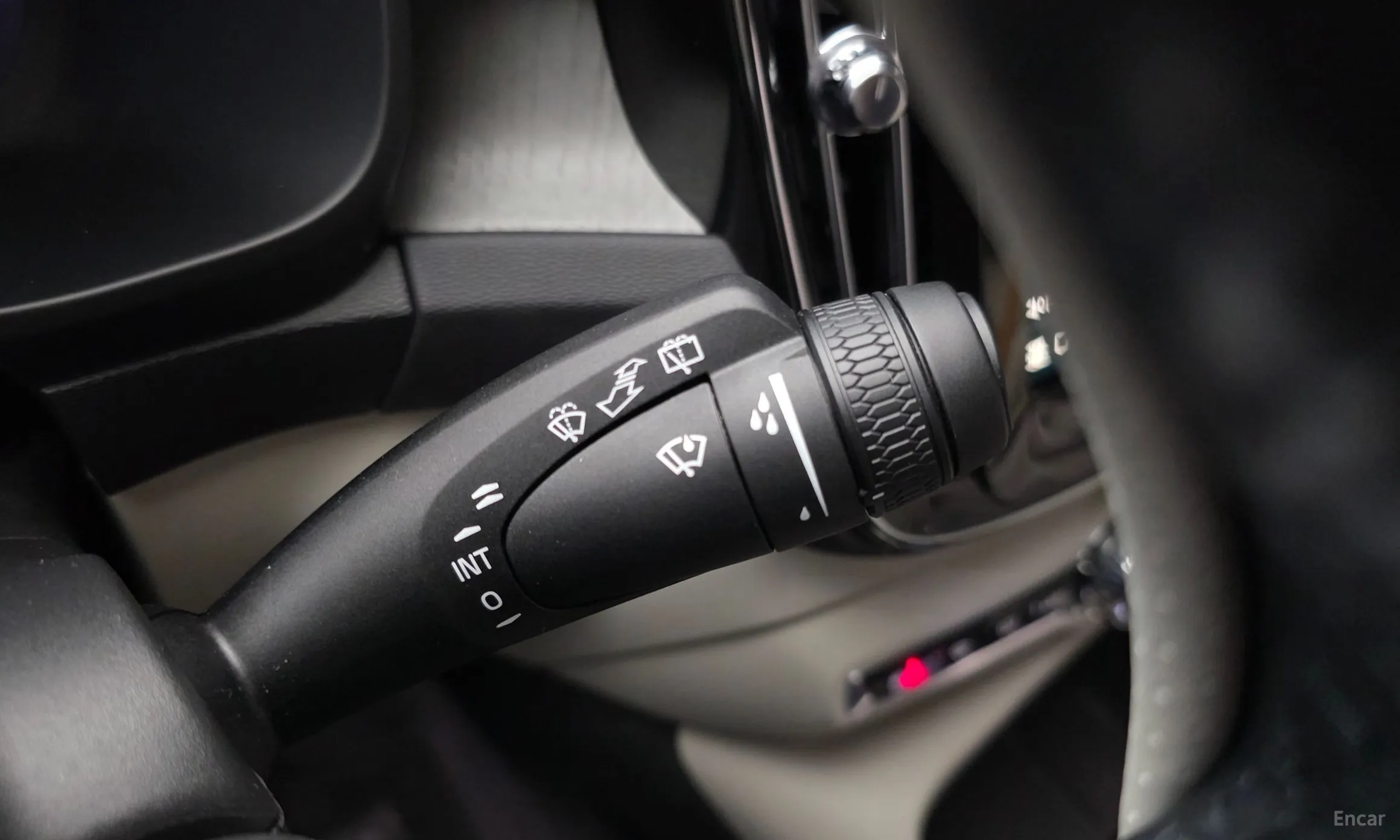 Volvo XC40 превью 16
