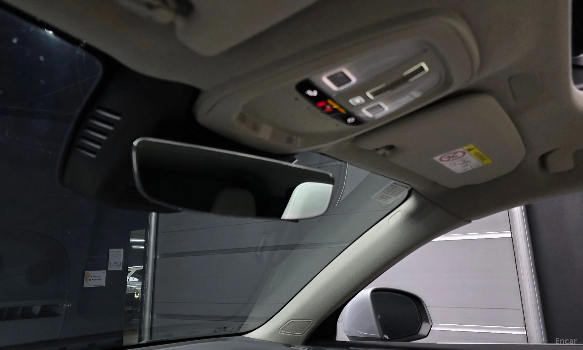 Volvo XC40 превью 18