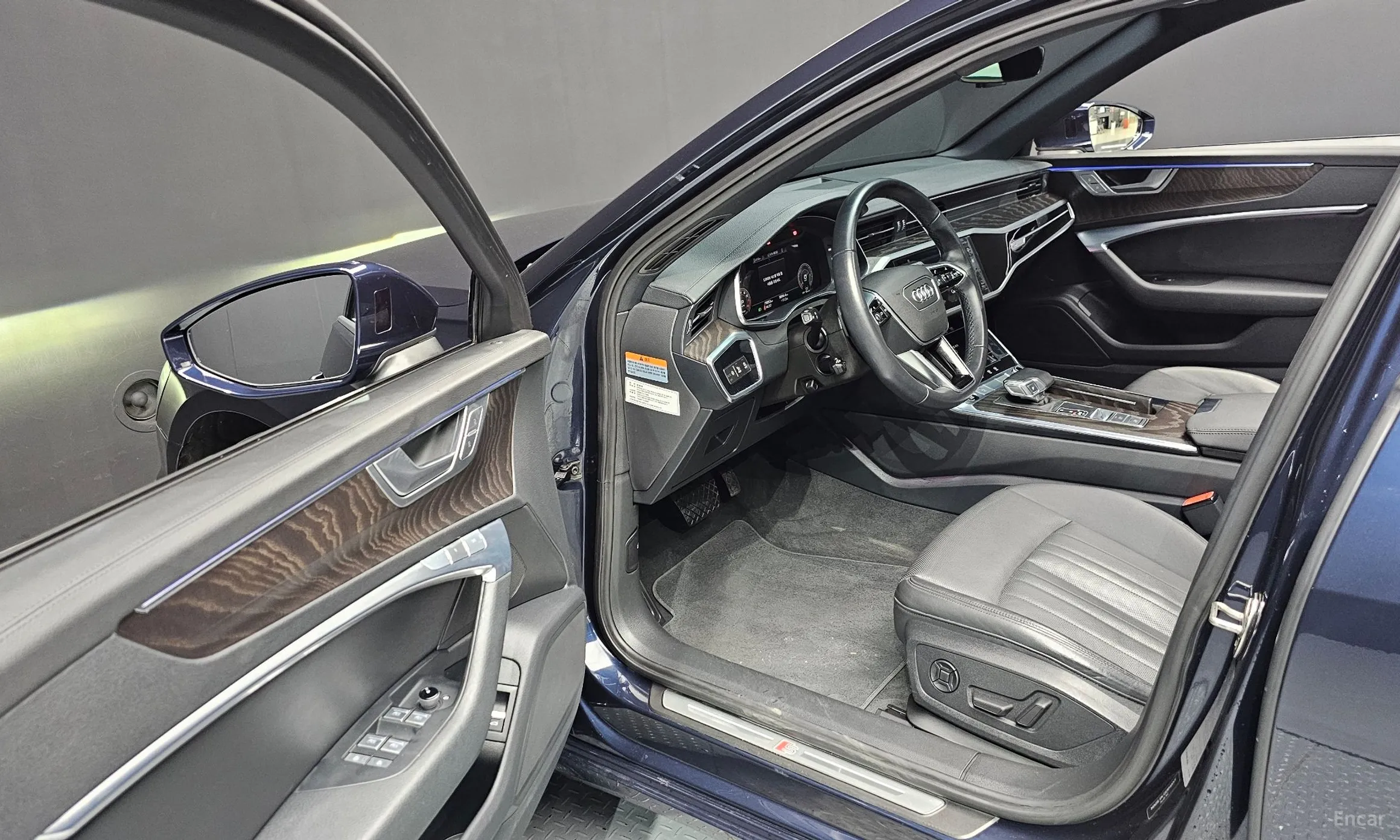 Audi A6 (C8) превью 10