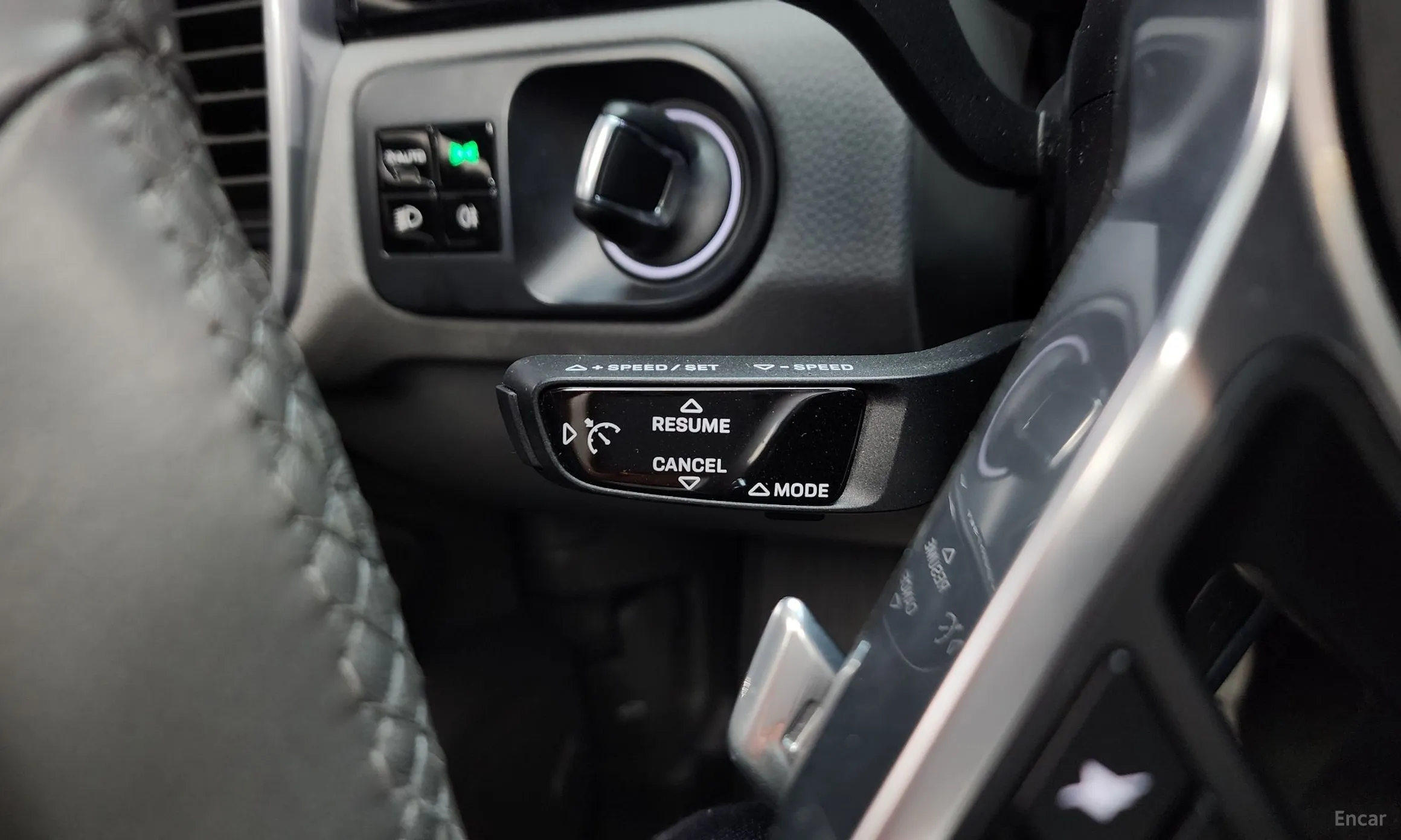 Porsche Cayenne (PO536) превью 16