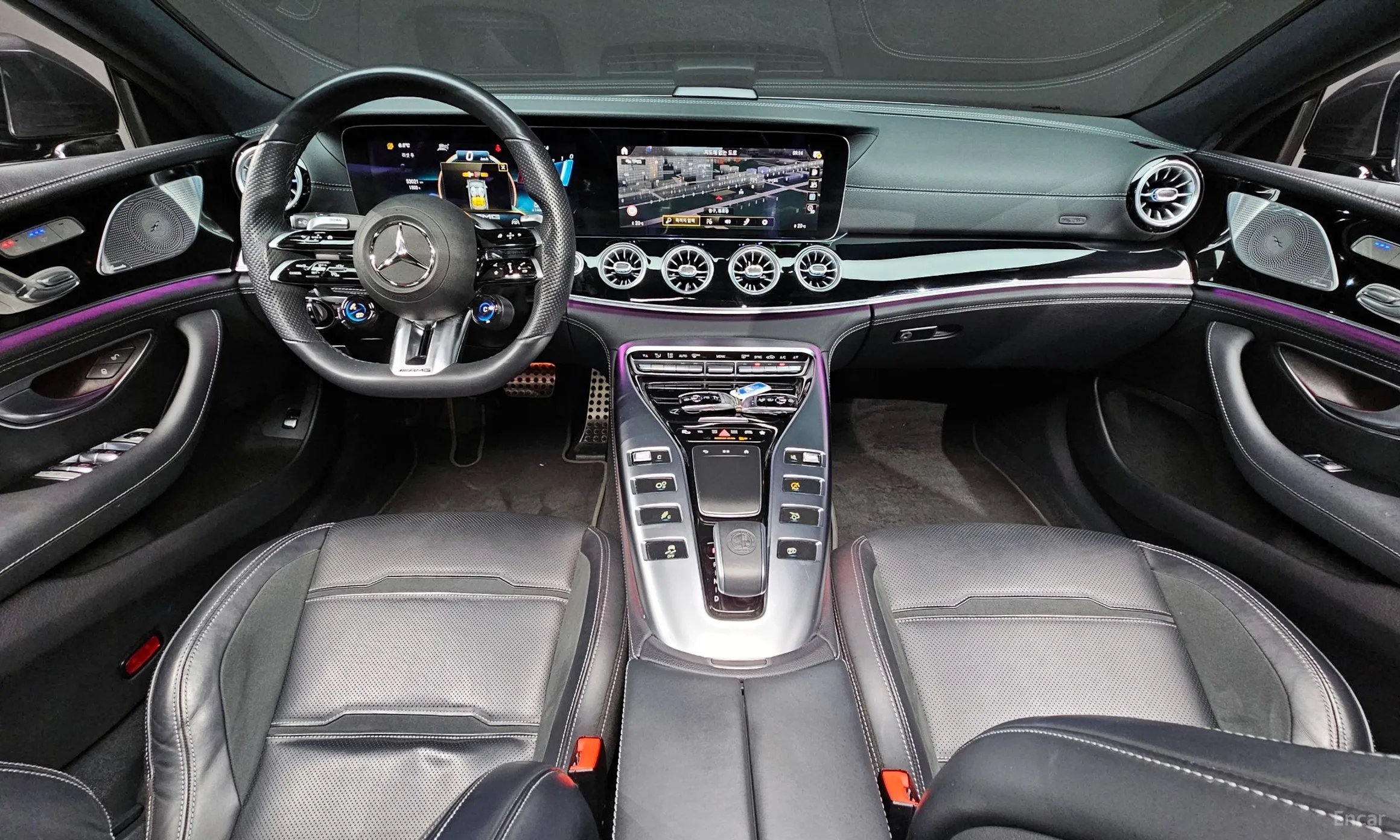 Mercedes Benz AMG GT превью 7